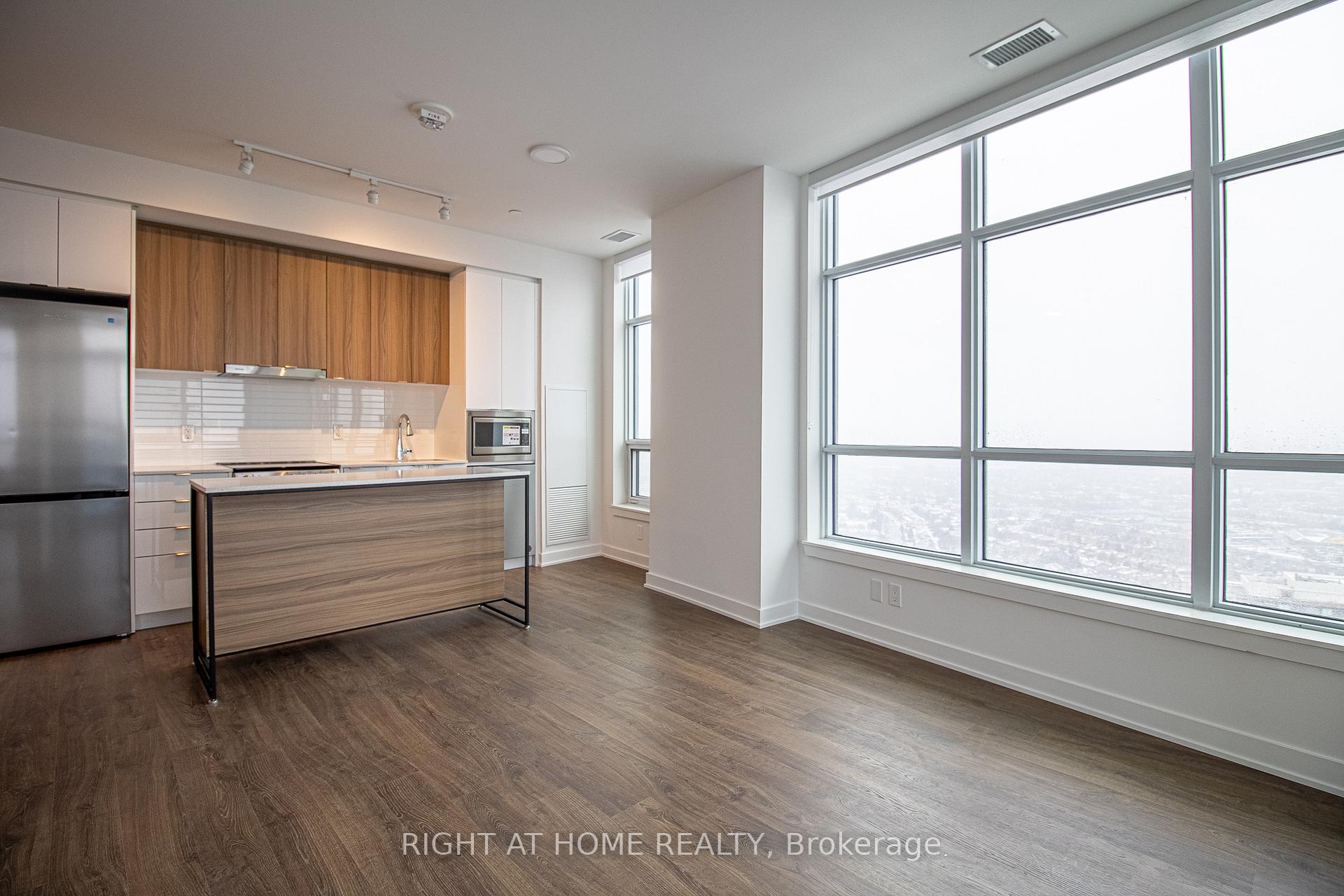 Photo 26 of Unit 3507, 30 upper mall Way, Vaughan, Brownridge — HOMEH