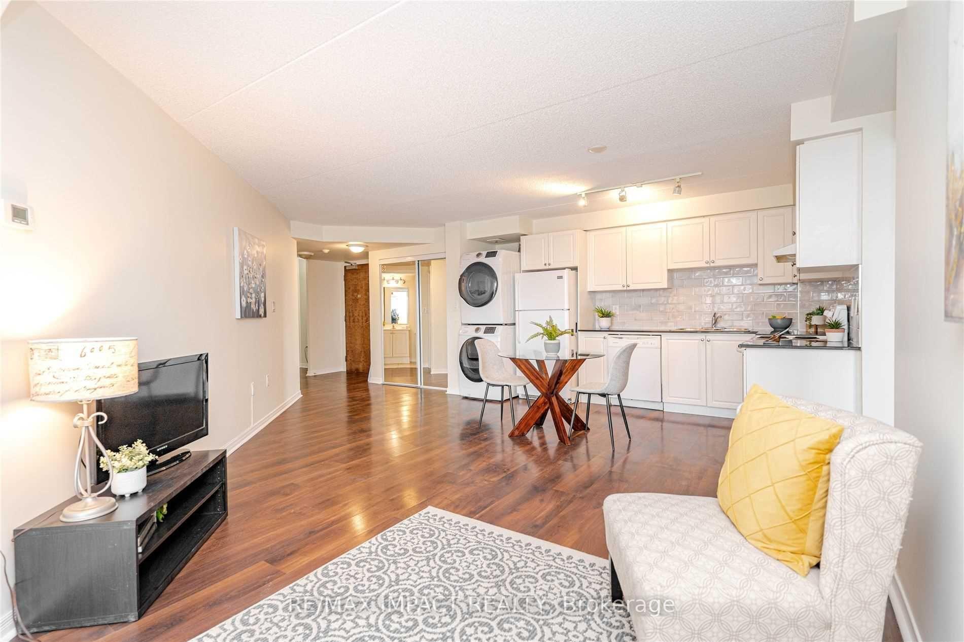 Photo 16 of Unit 615, 4600 Steeles Avenue, Markham, Milliken Mills East — HOMEH