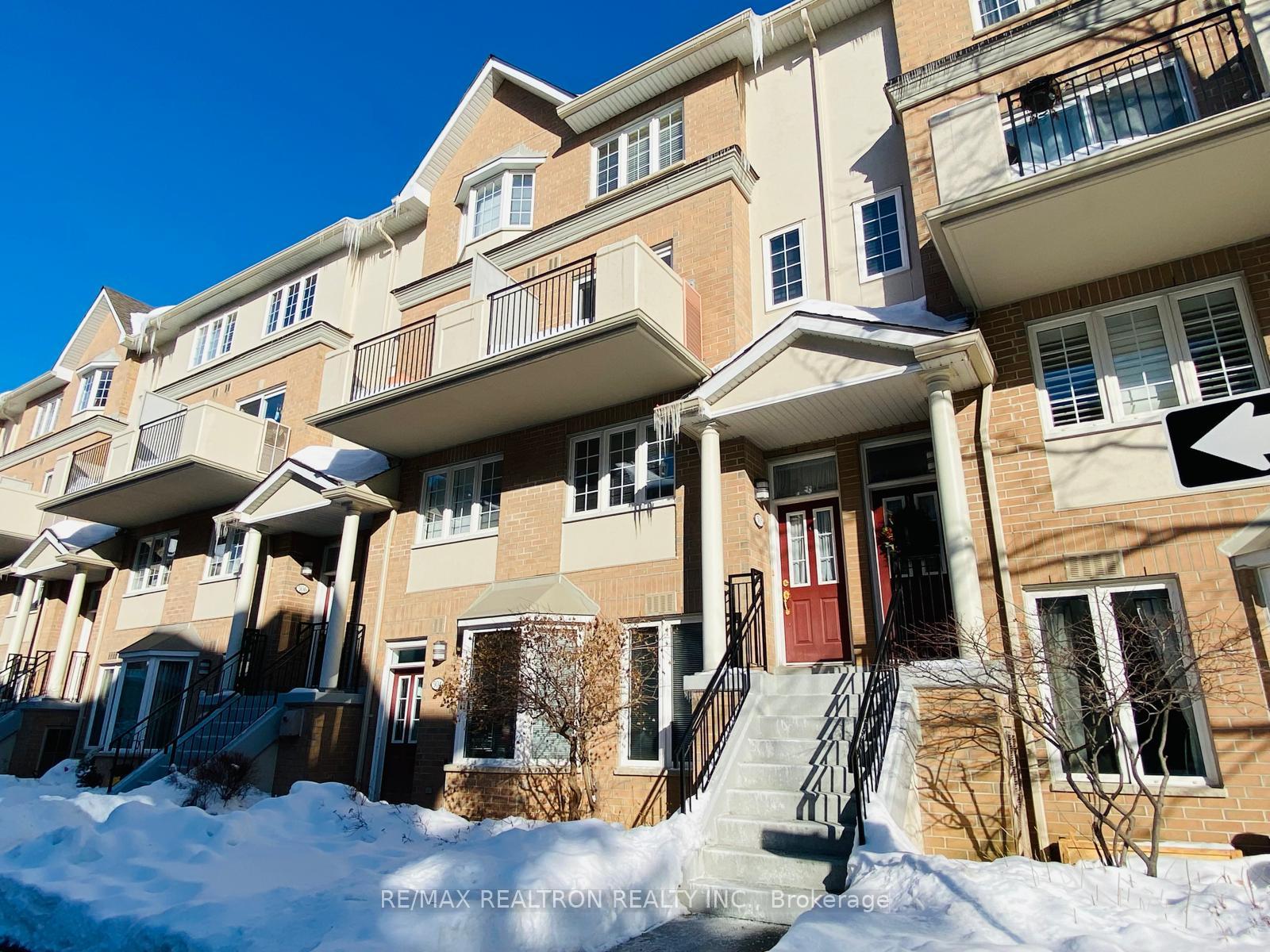 Front of 503 Grandview Way