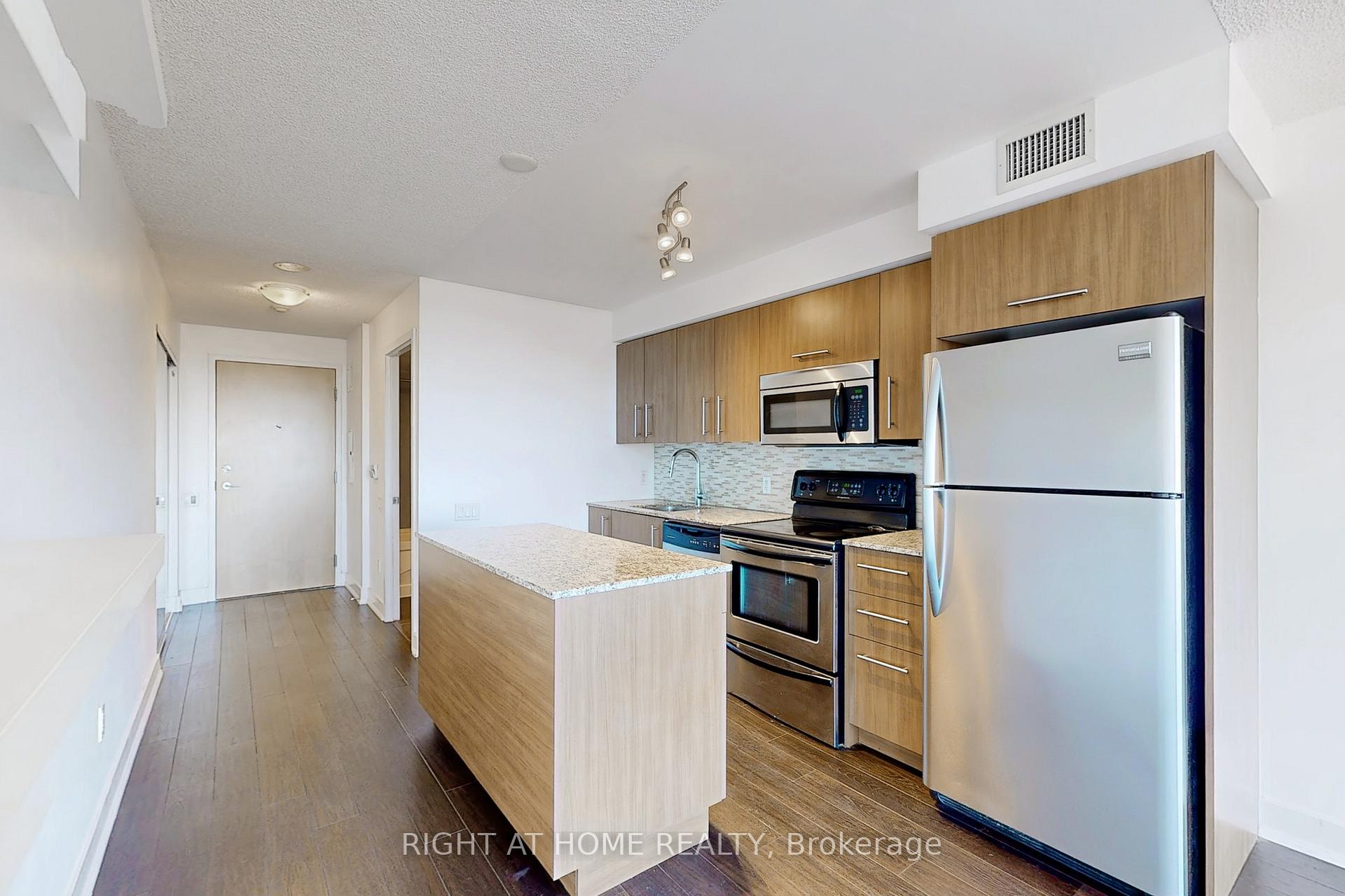 Photo 23 of Unit 806, 1048 Broadview Avenue, Toronto, Broadview North — HOMEH