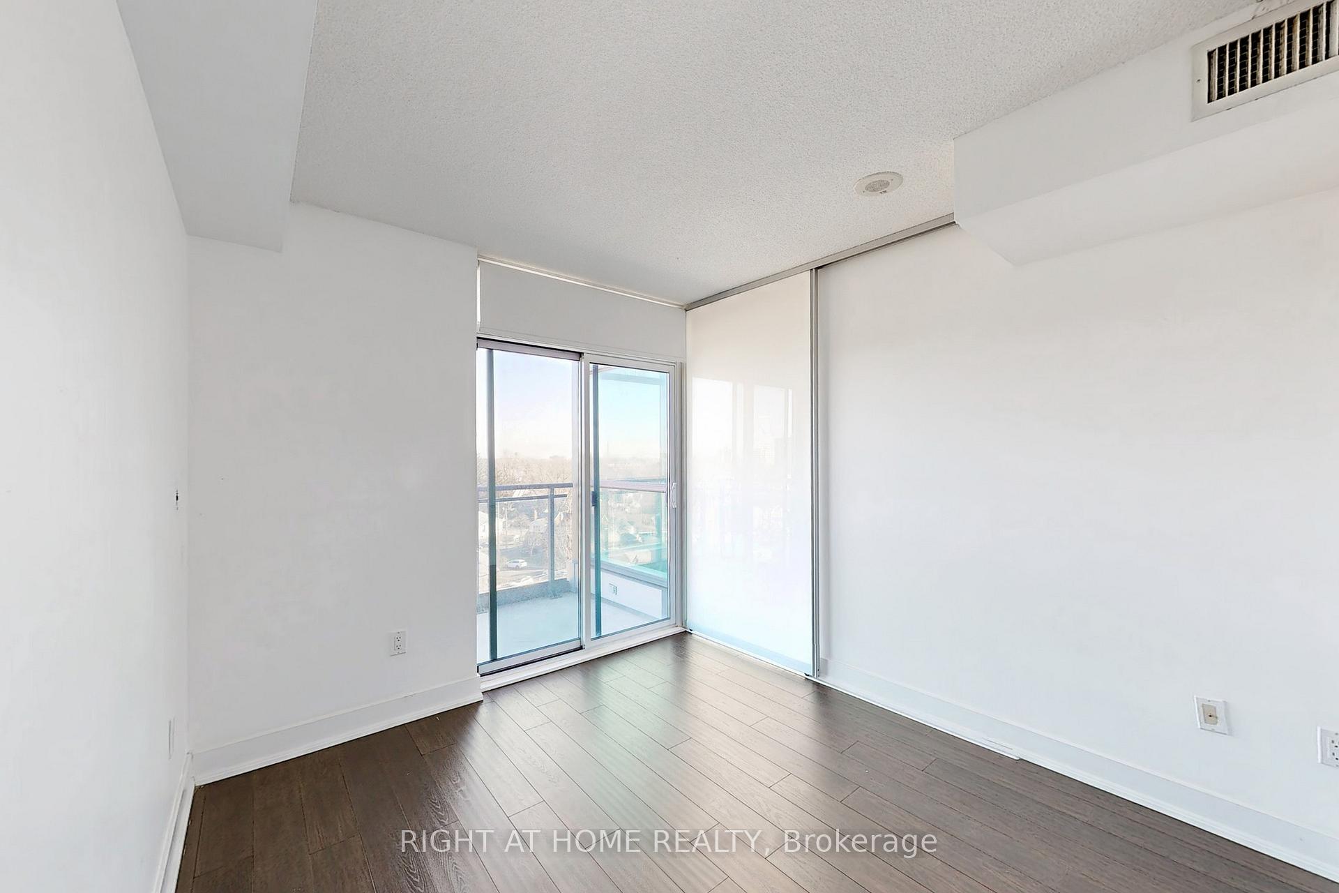 Photo 19 of Unit 806, 1048 Broadview Avenue, Toronto, Broadview North — HOMEH