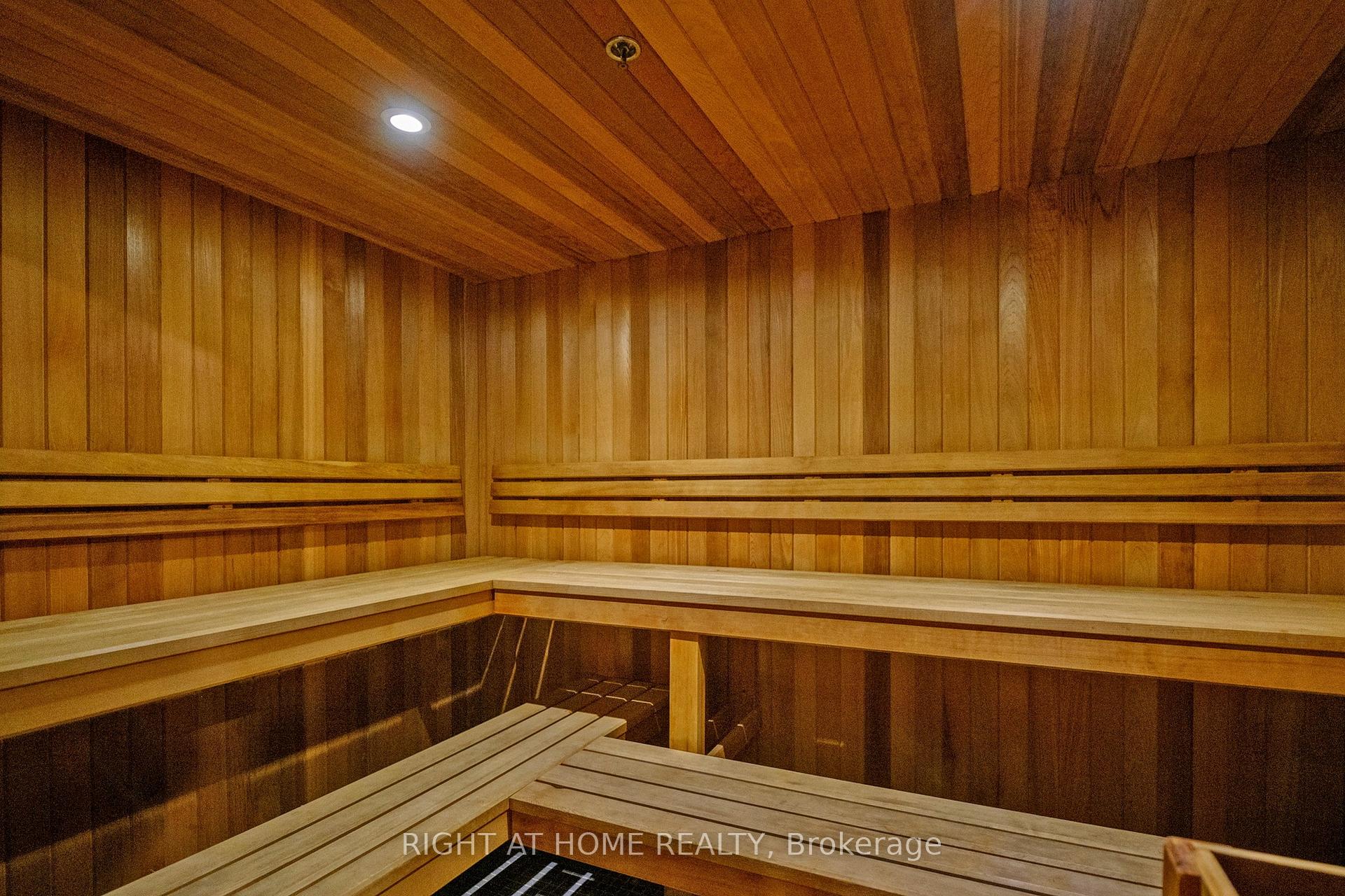 Photo 11 of Unit 806, 1048 Broadview Avenue, Toronto, Broadview North — HOMEH