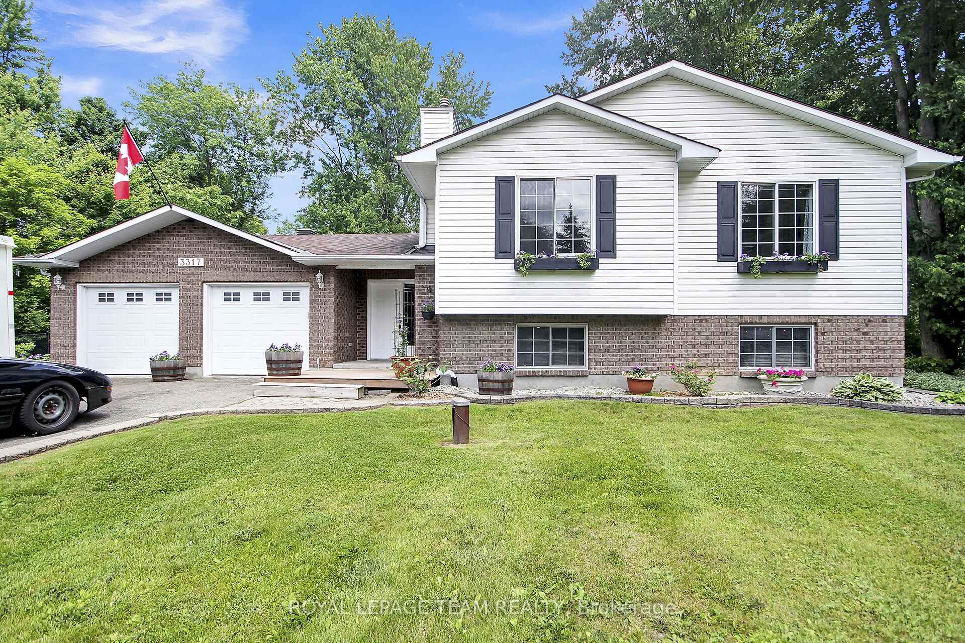 Photo 1 of 3317 Wild Cherry Drive, Ottawa, Osgoode — HOMEH