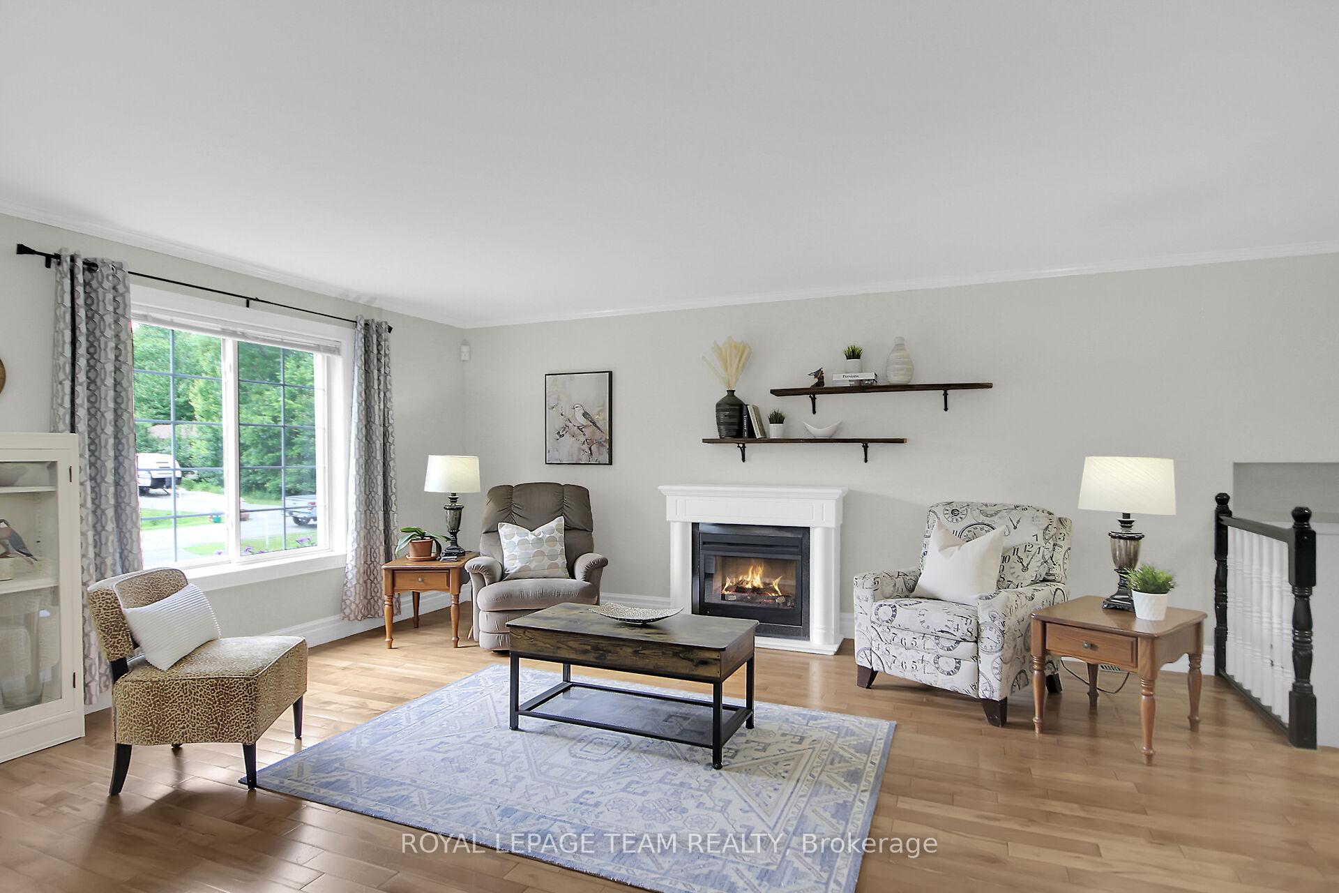 Photo 6 of 3317 Wild Cherry Drive, Ottawa, Osgoode — HOMEH