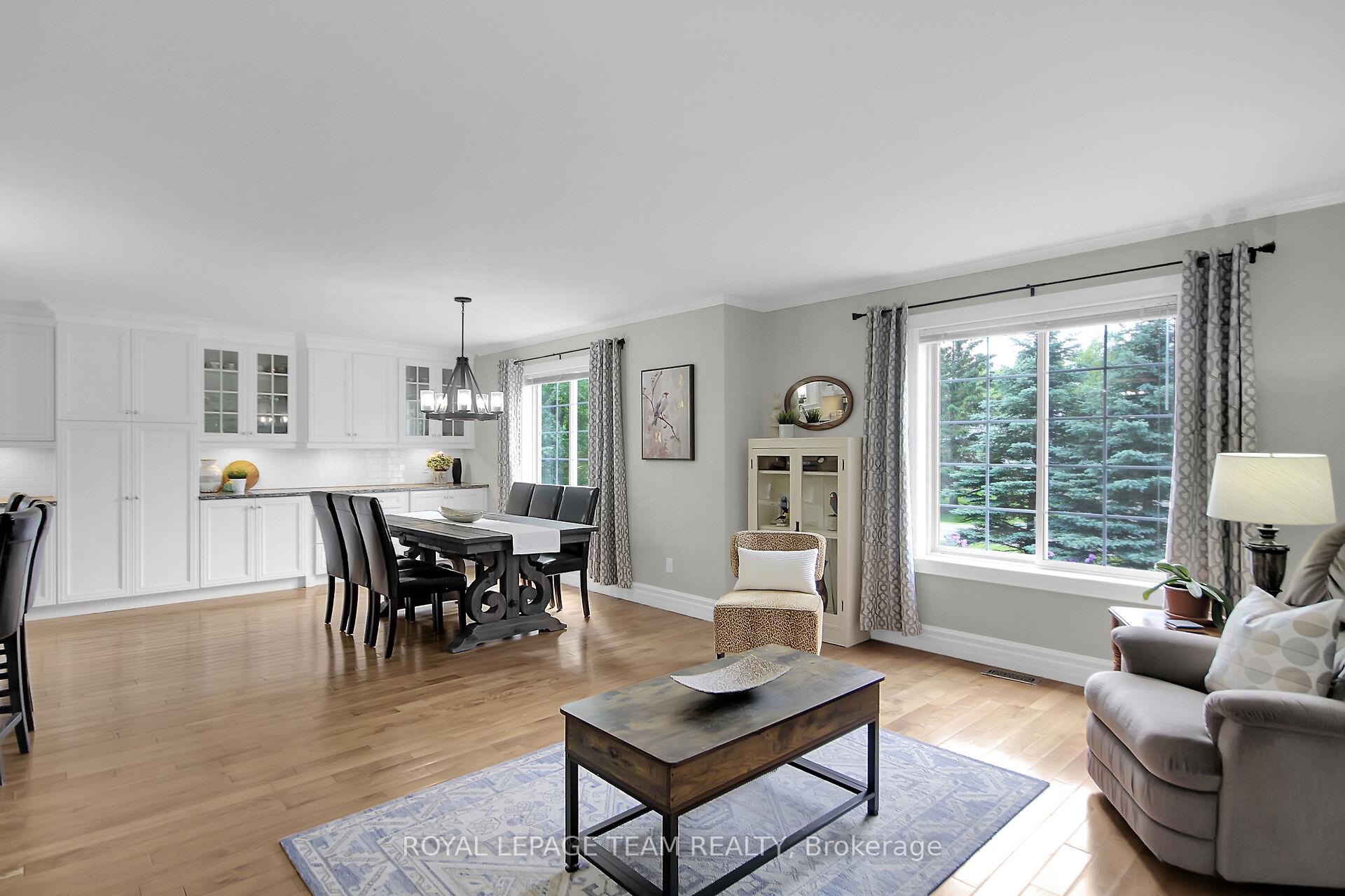 Photo 9 of 3317 Wild Cherry Drive, Ottawa, Osgoode — HOMEH