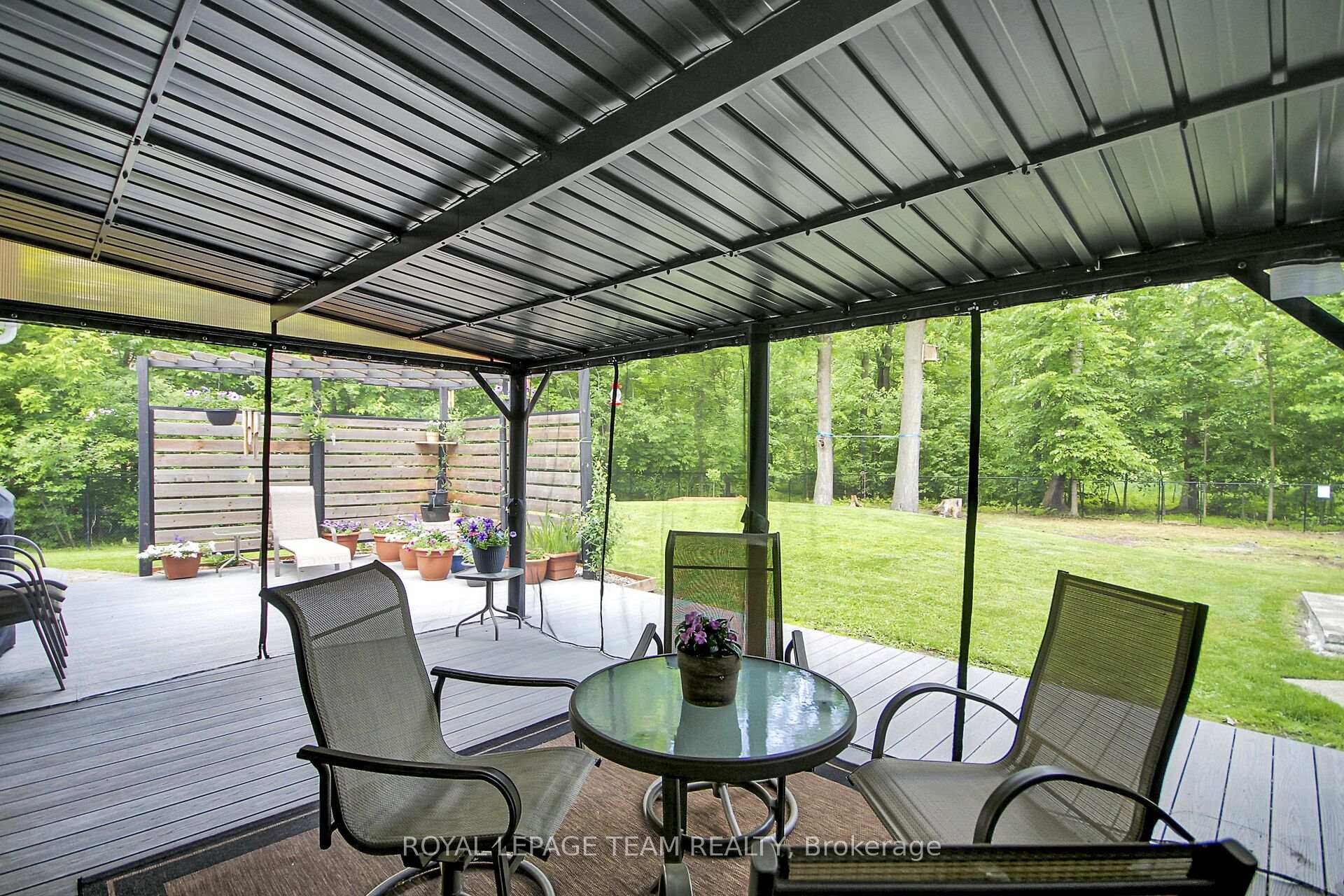 Photo 31 of 3317 Wild Cherry Drive, Ottawa, Osgoode — HOMEH