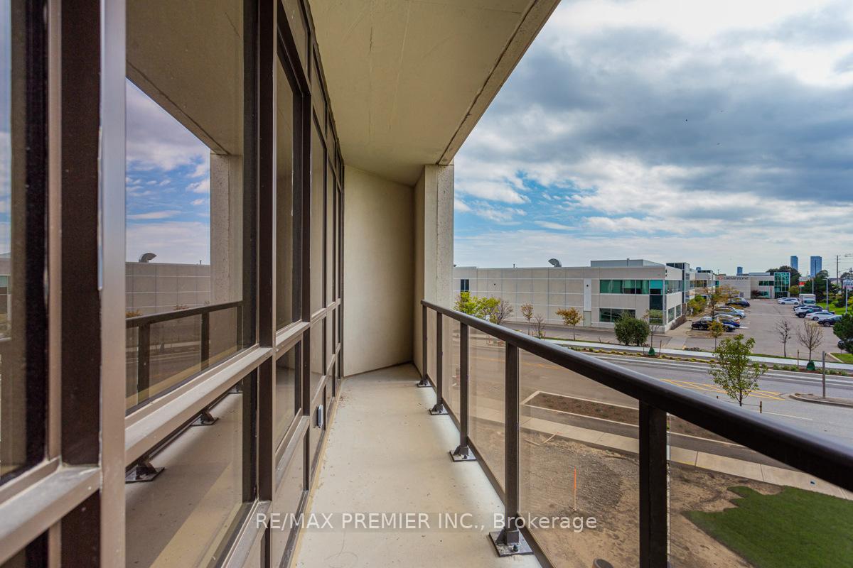 Photo 20 of Unit 211, 9075 Jane Street, Vaughan, Concord — HOMEH