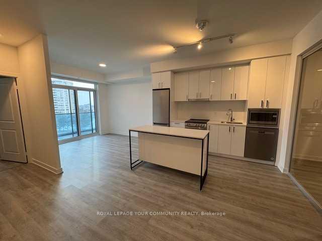 Photo 2 of Unit 410, 30 Upper Mall Way, Vaughan, Brownridge — HOMEH