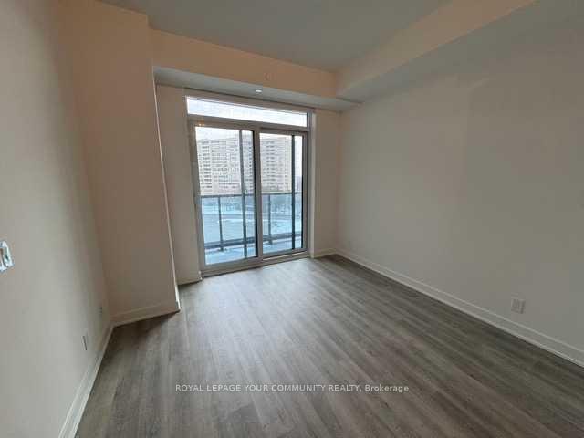 Photo 4 of Unit 410, 30 Upper Mall Way, Vaughan, Brownridge — HOMEH