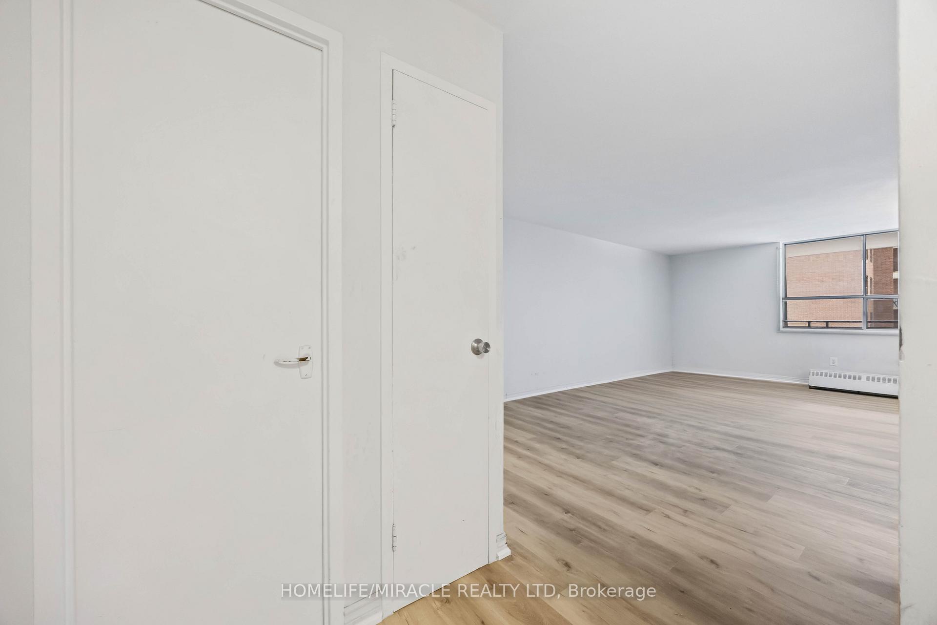 Photo 17 of Unit 1008, 60 Stevenson Road, Etobicoke, Mount Olive-Silverstone-Jamestown — HOMEH