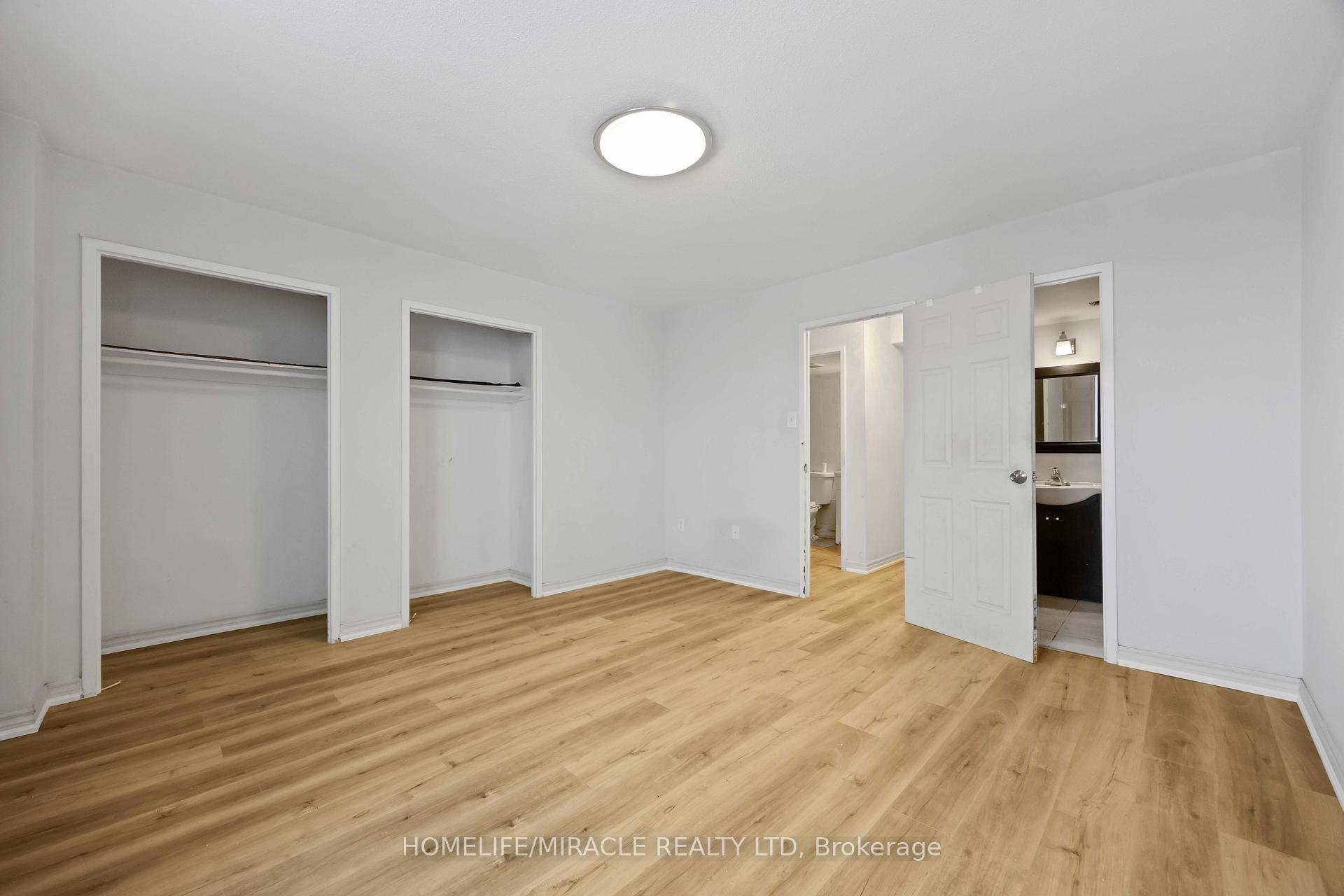 Photo 8 of Unit 1008, 60 Stevenson Road, Etobicoke, Mount Olive-Silverstone-Jamestown — HOMEH