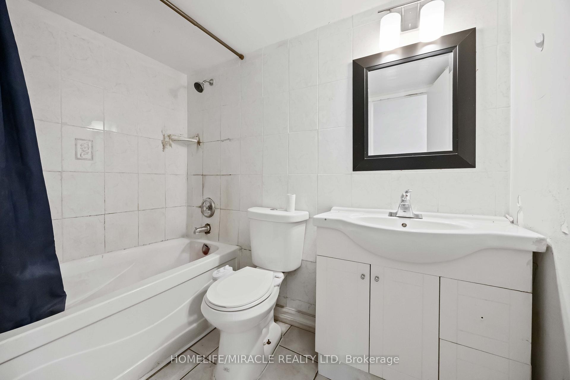 Photo 13 of Unit 1008, 60 Stevenson Road, Etobicoke, Mount Olive-Silverstone-Jamestown — HOMEH