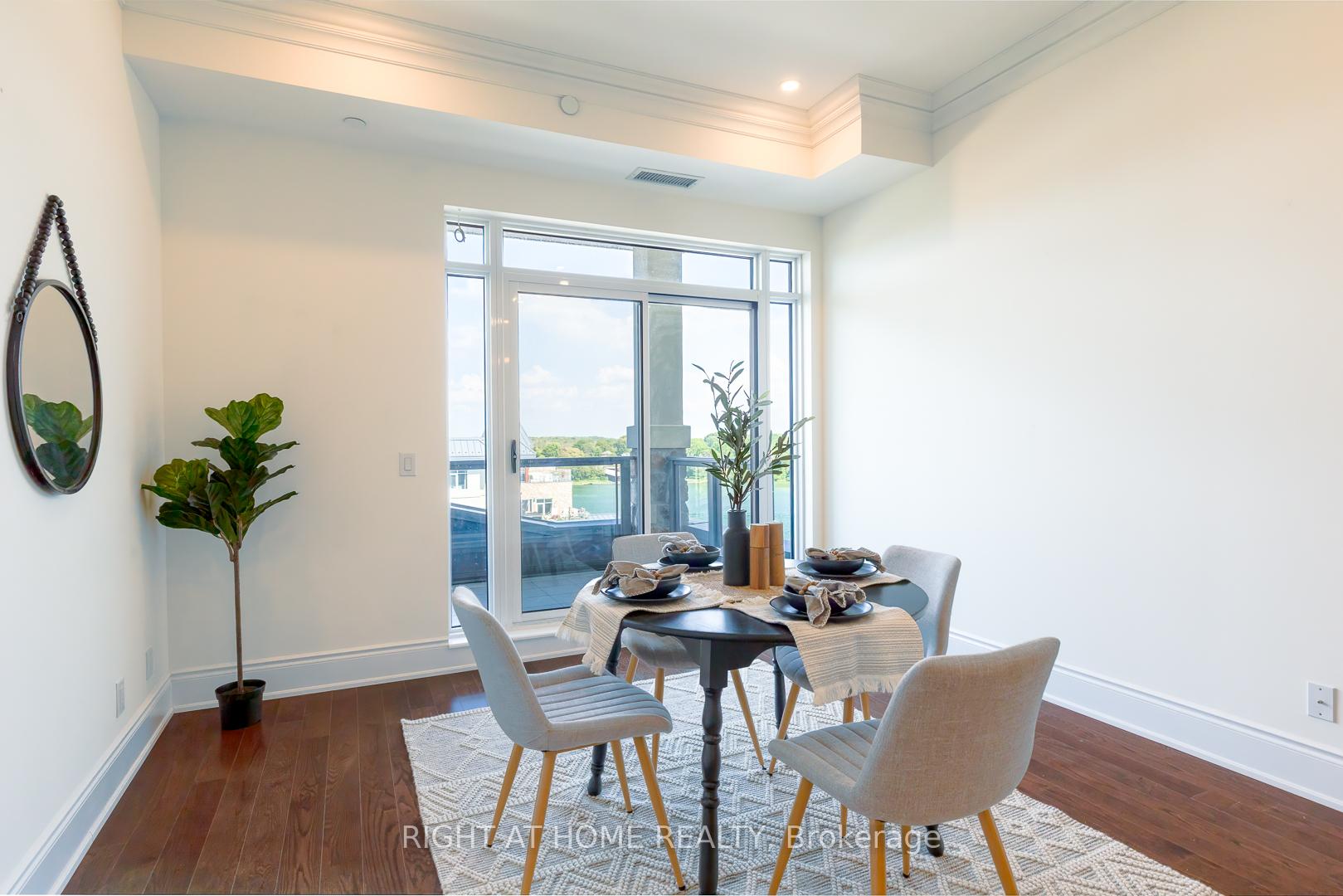 Photo 5 of Unit 705, 90 Orchard Point Road, Orillia — HOMEH