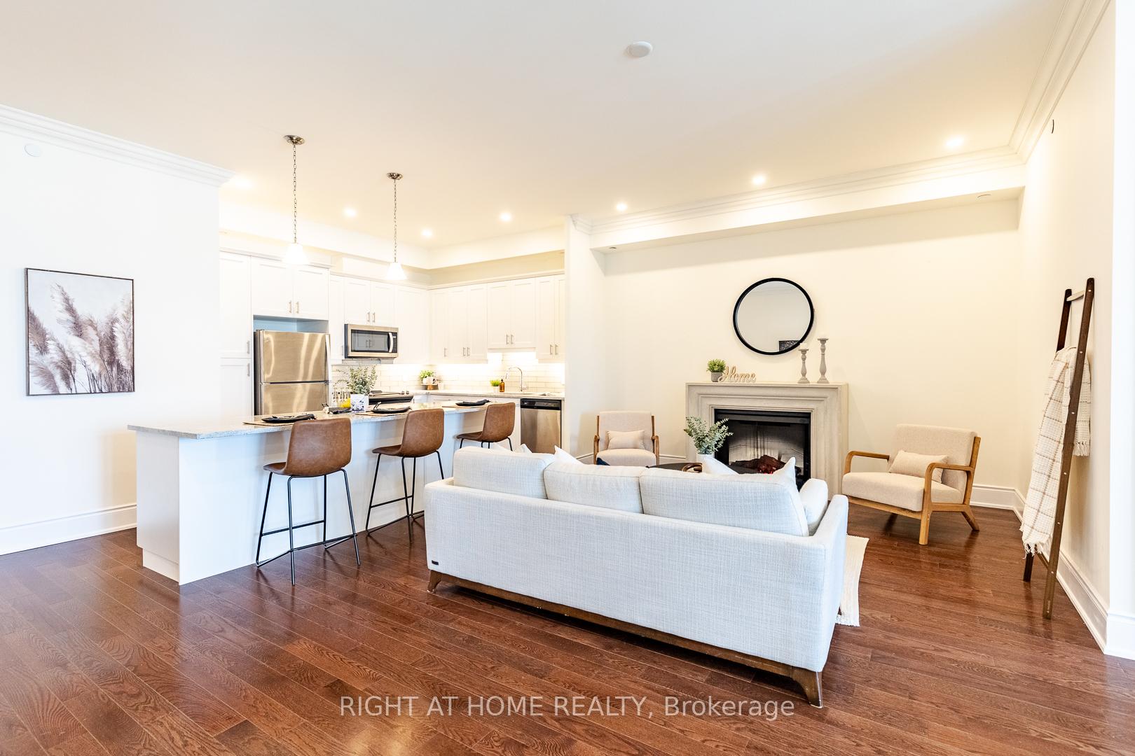 Photo 10 of Unit 705, 90 Orchard Point Road, Orillia — HOMEH