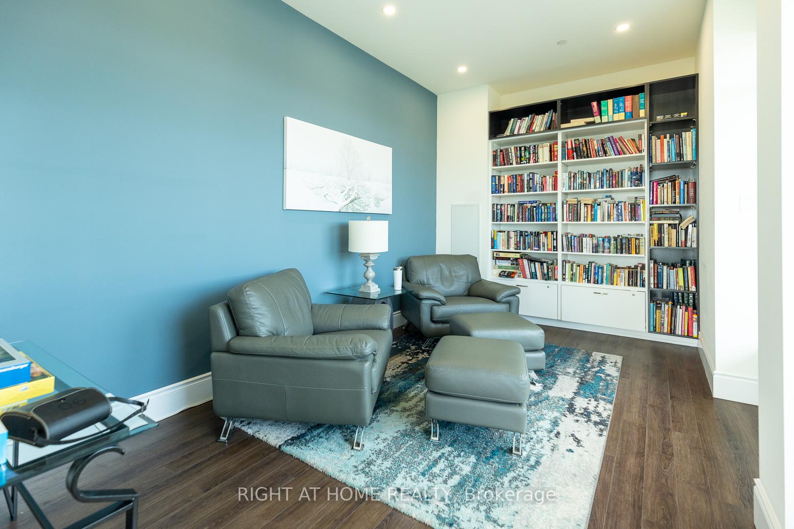 Photo 33 of Unit 705, 90 Orchard Point Road, Orillia — HOMEH