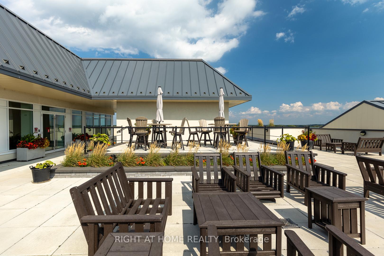 Photo 27 of Unit 705, 90 Orchard Point Road, Orillia — HOMEH