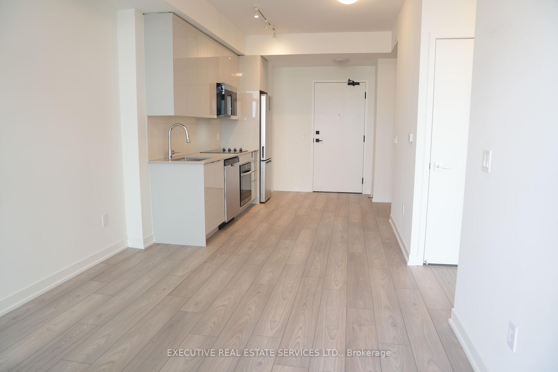 Photo 2 of Unit 1926, 498 Caldari Road, Vaughan, Concord — HOMEH
