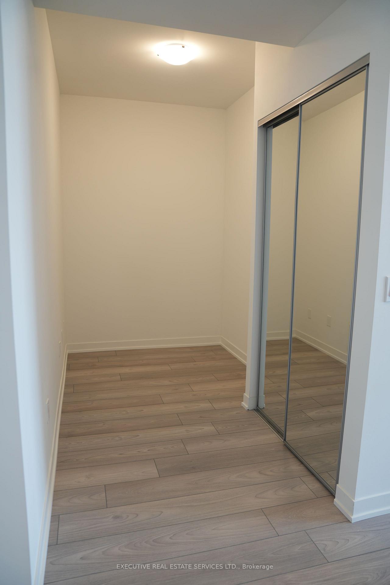 Photo 8 of Unit 1926, 498 Caldari Road, Vaughan, Concord — HOMEH