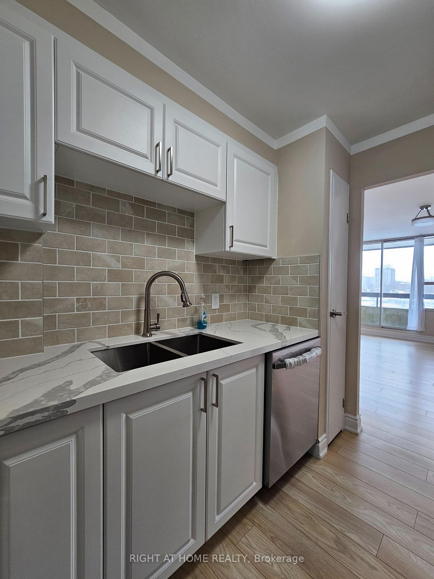 Photo 17 of Unit 908, 55 William Street E, Oshawa, O'Neill — HOMEH