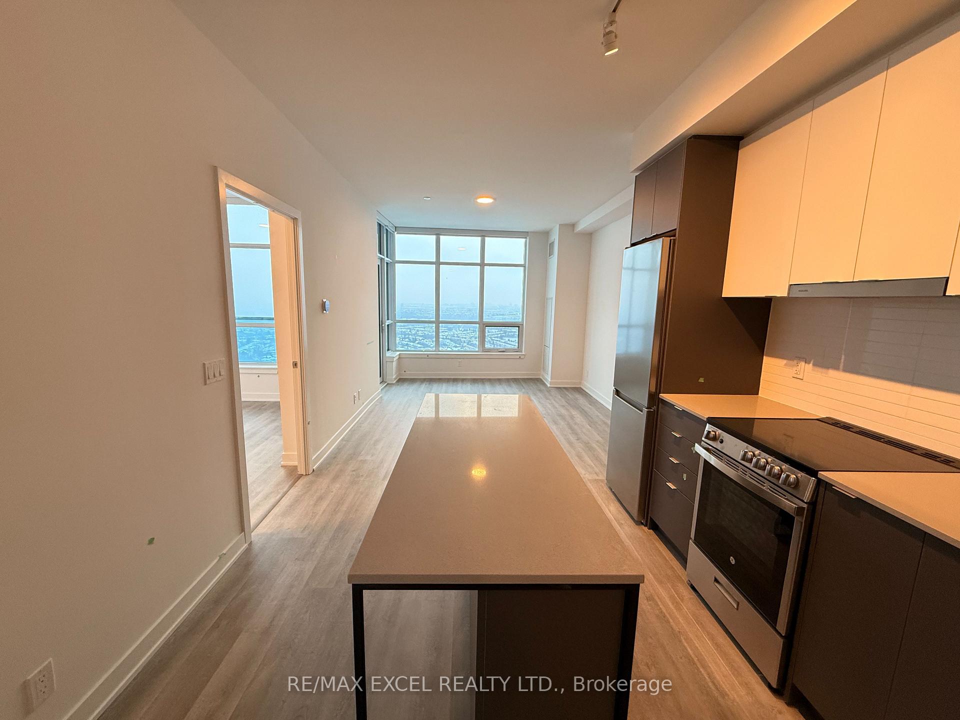 Photo 1 of Unit 3502, 30 Upper Mall Way, Vaughan, Brownridge — HOMEH