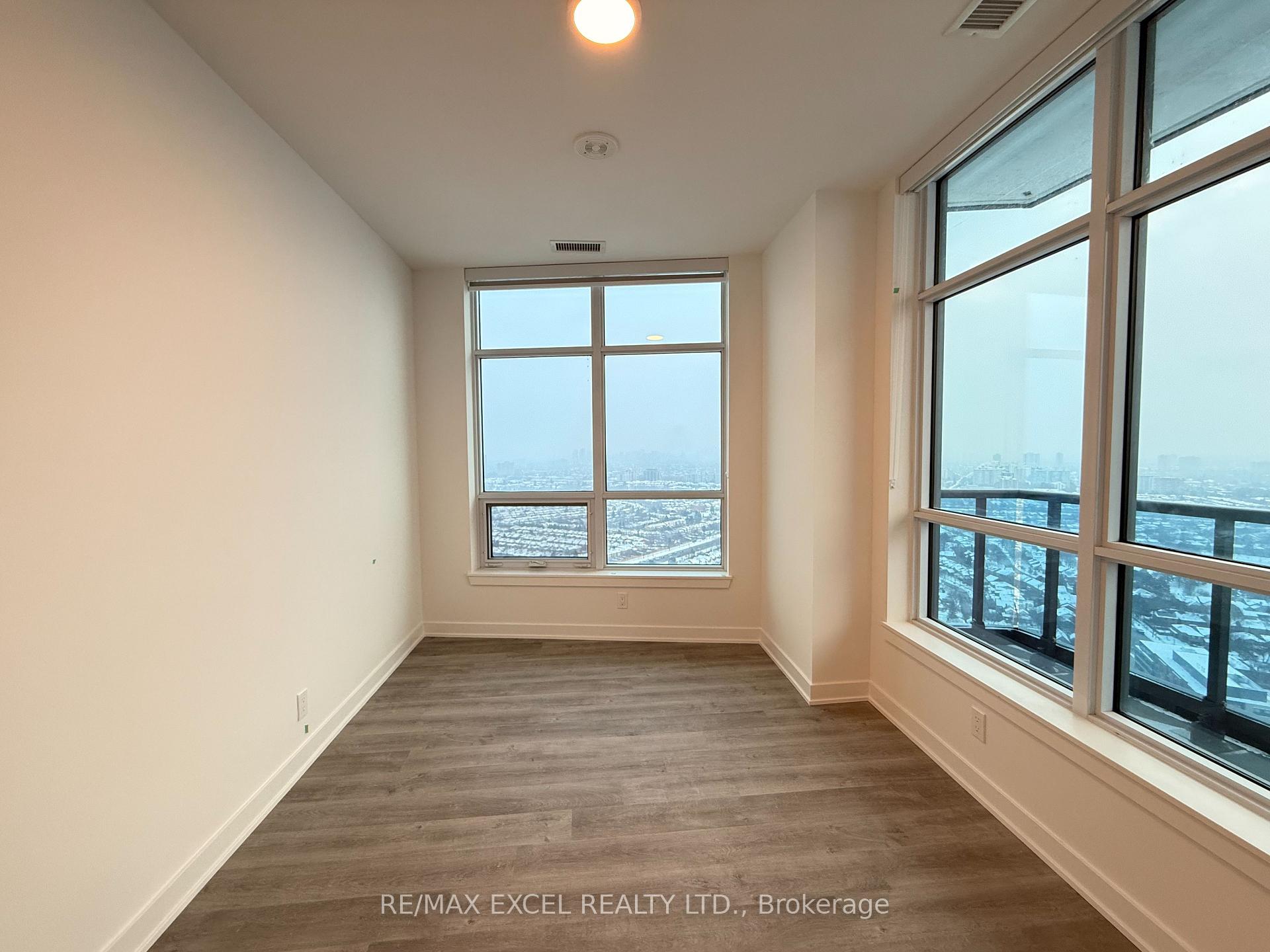 Photo 16 of Unit 3502, 30 Upper Mall Way, Vaughan, Brownridge — HOMEH