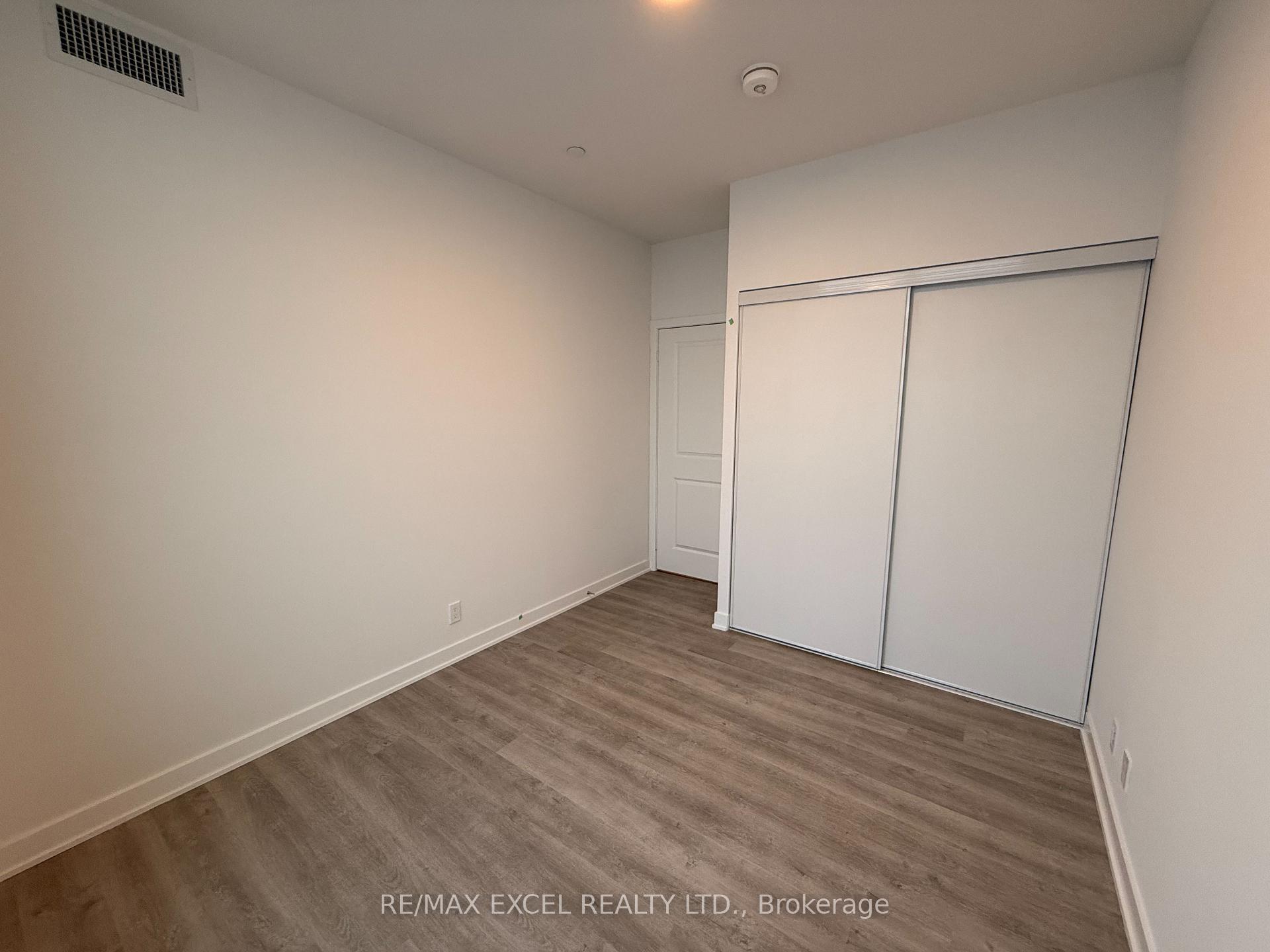 Photo 24 of Unit 3502, 30 Upper Mall Way, Vaughan, Brownridge — HOMEH