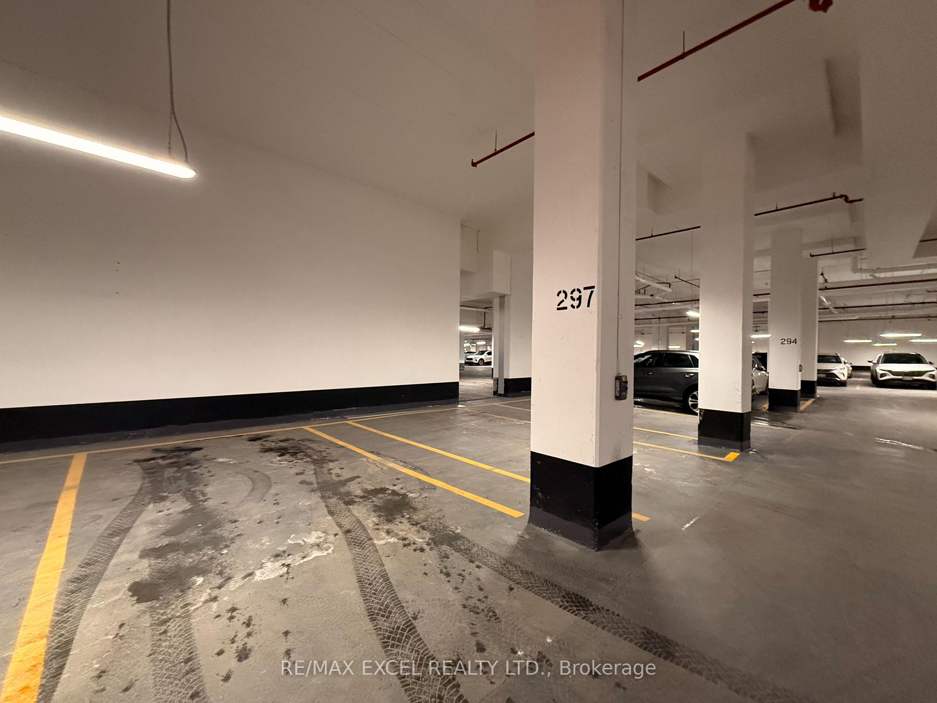 Photo 19 of Unit 3502, 30 Upper Mall Way, Vaughan, Brownridge — HOMEH
