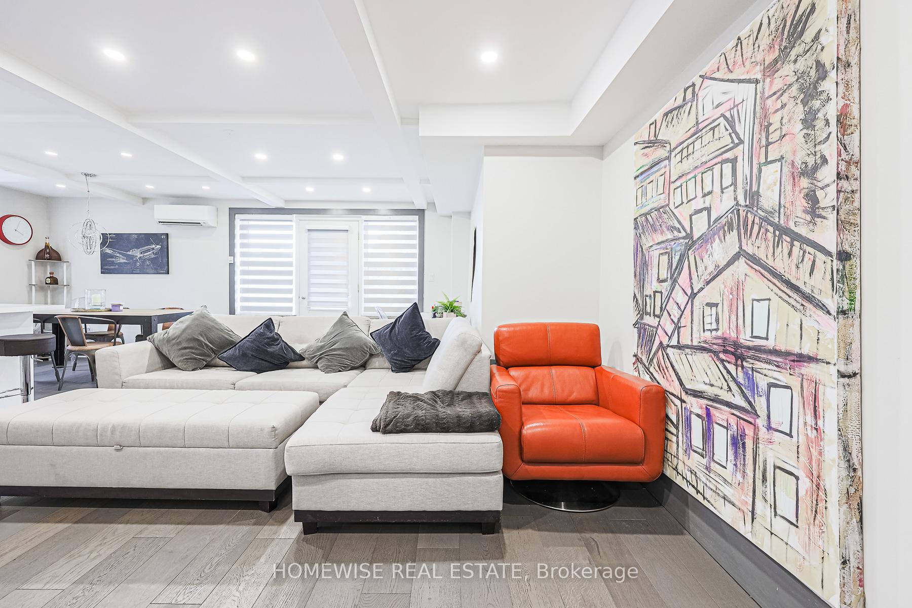 Photo 8 of Unit 308, 2603 Bathurst Street, Toronto, Forest Hill North — HOMEH