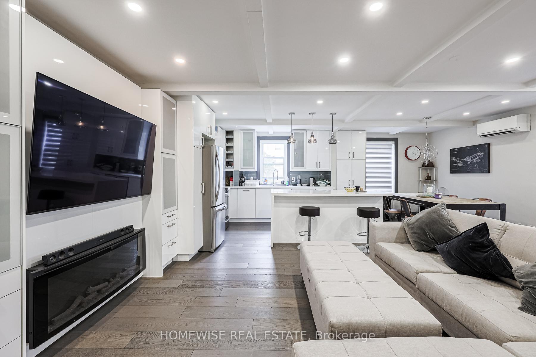 Photo 5 of Unit 308, 2603 Bathurst Street, Toronto, Forest Hill North — HOMEH