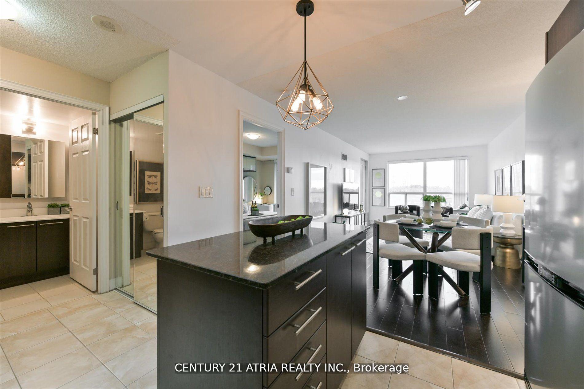 Photo 6 of Unit 609, 39 Galleria Parkway, Markham, Commerce Valley — HOMEH