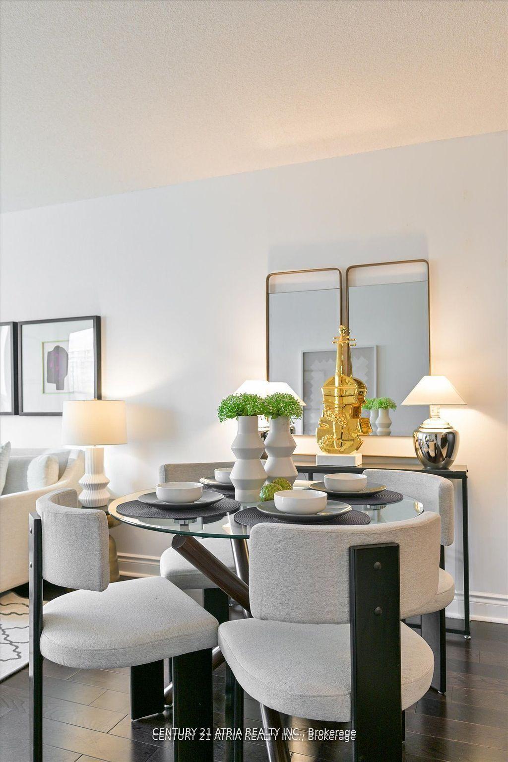 Photo 10 of Unit 609, 39 Galleria Parkway, Markham, Commerce Valley — HOMEH