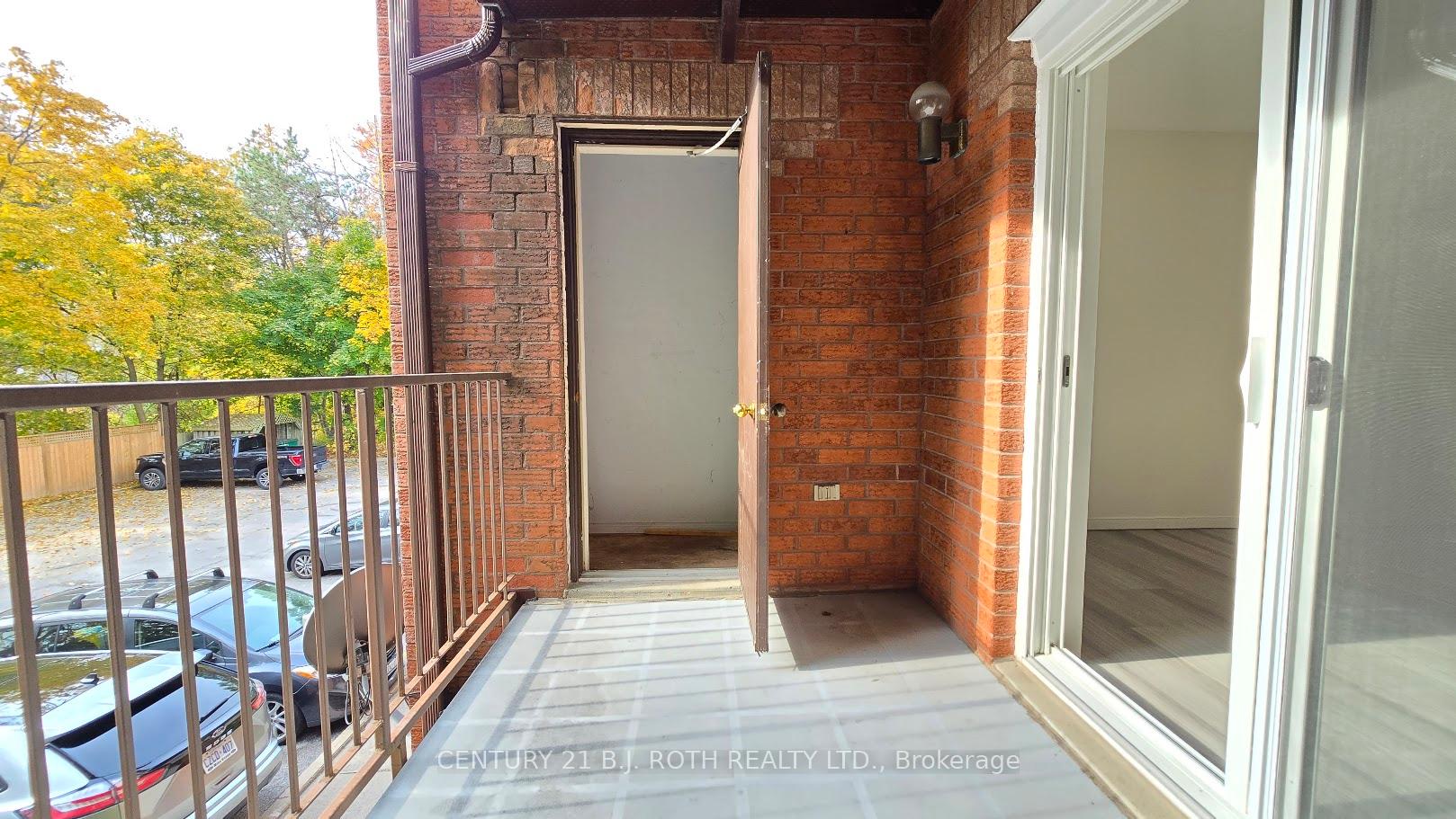 Photo 6 of Unit 7, 339 Blake Street, Barrie, North Shore — HOMEH