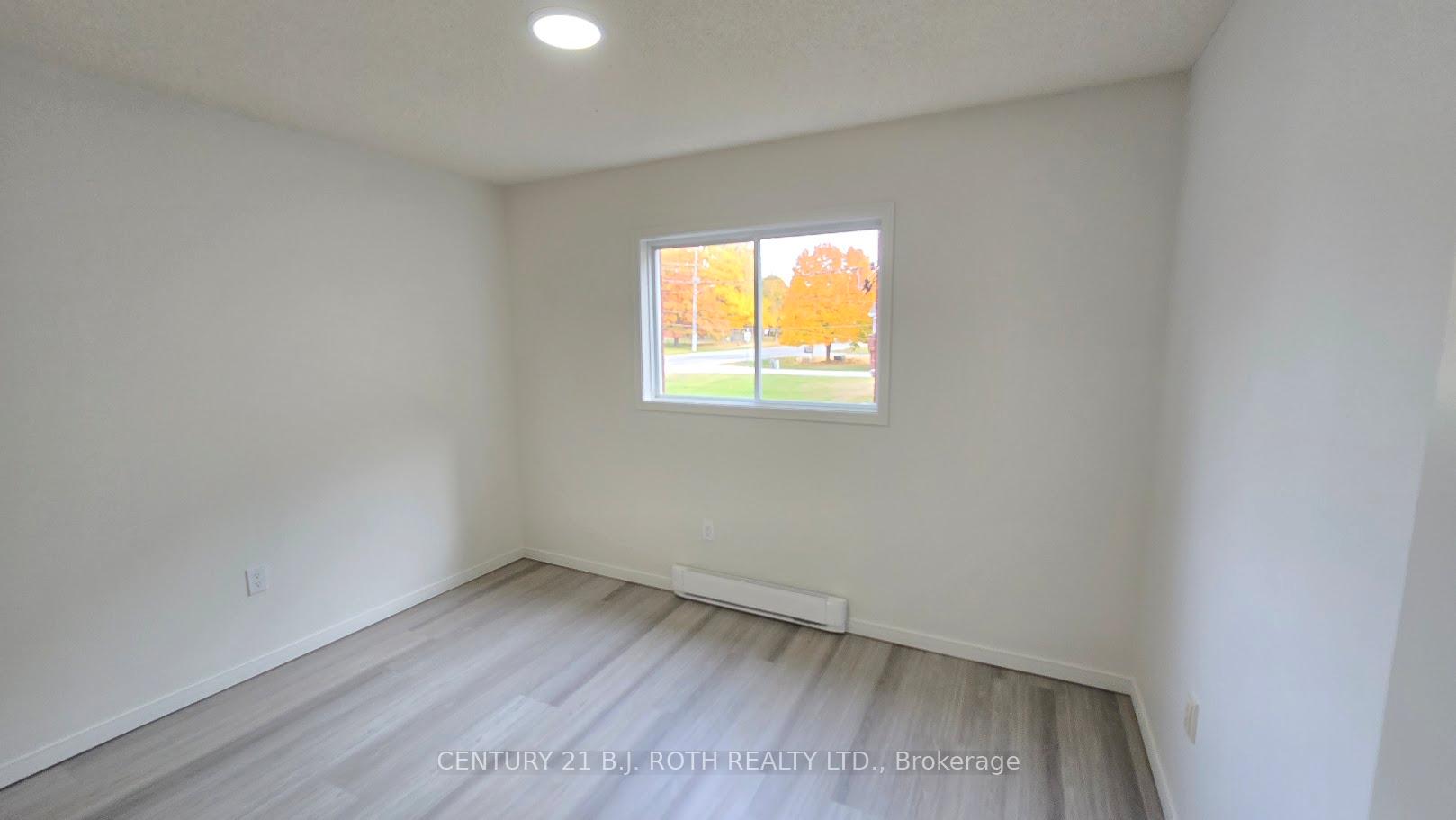 Photo 15 of Unit 7, 339 Blake Street, Barrie, North Shore — HOMEH