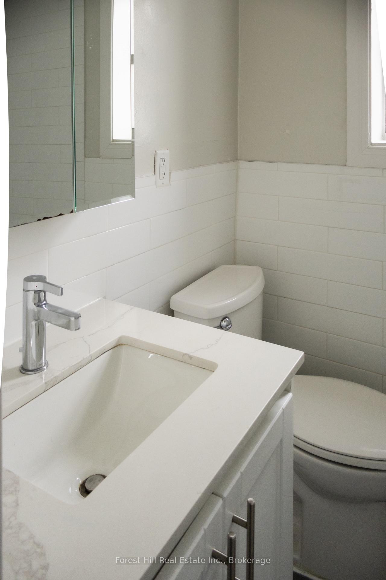 Photo 9 of Unit 203, 176 Eighth Street, Collingwood — HOMEH
