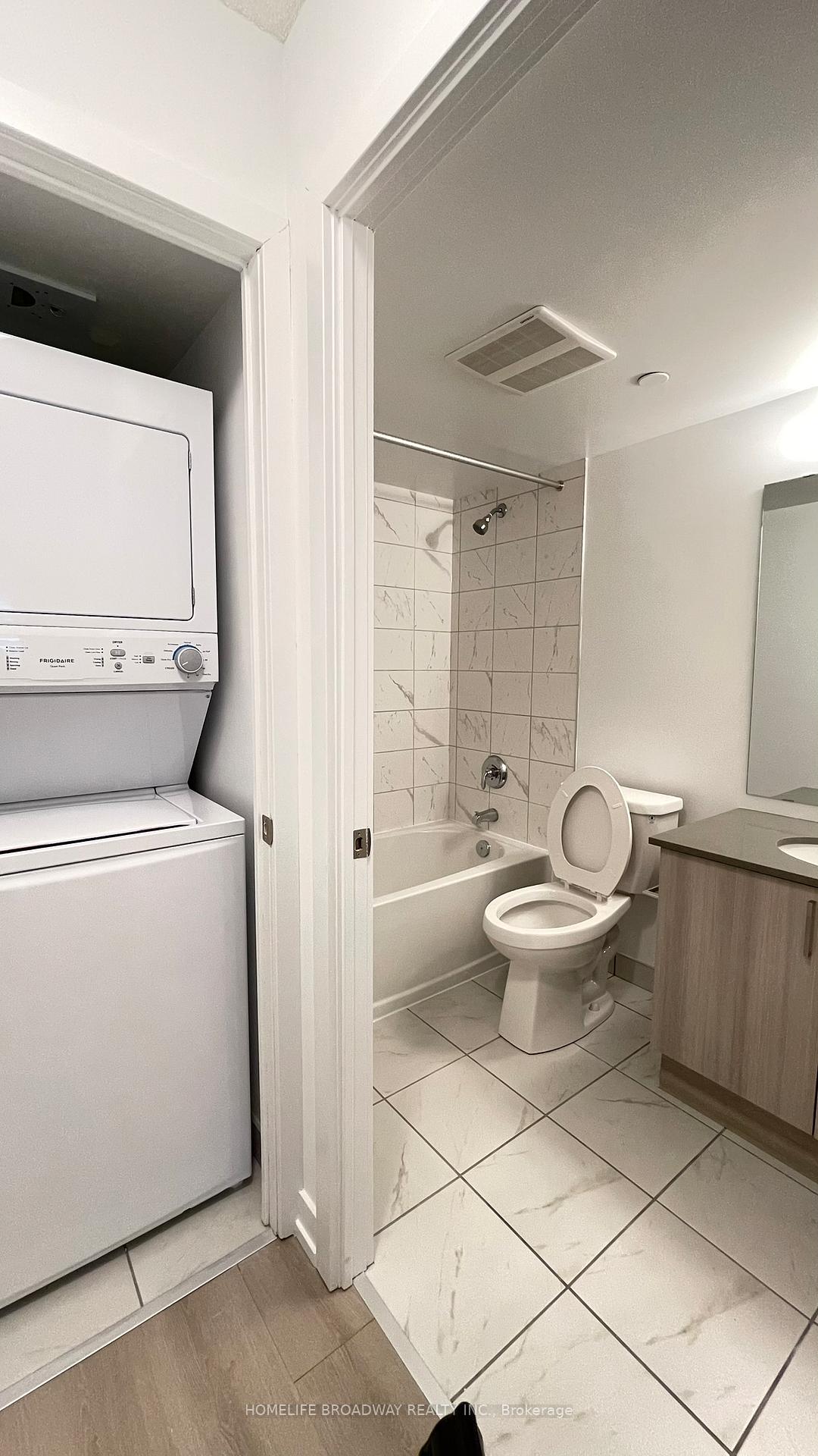 Photo 4 of Unit 1905, 1435 Celebration Drive, Pickering, Bay Ridges — HOMEH