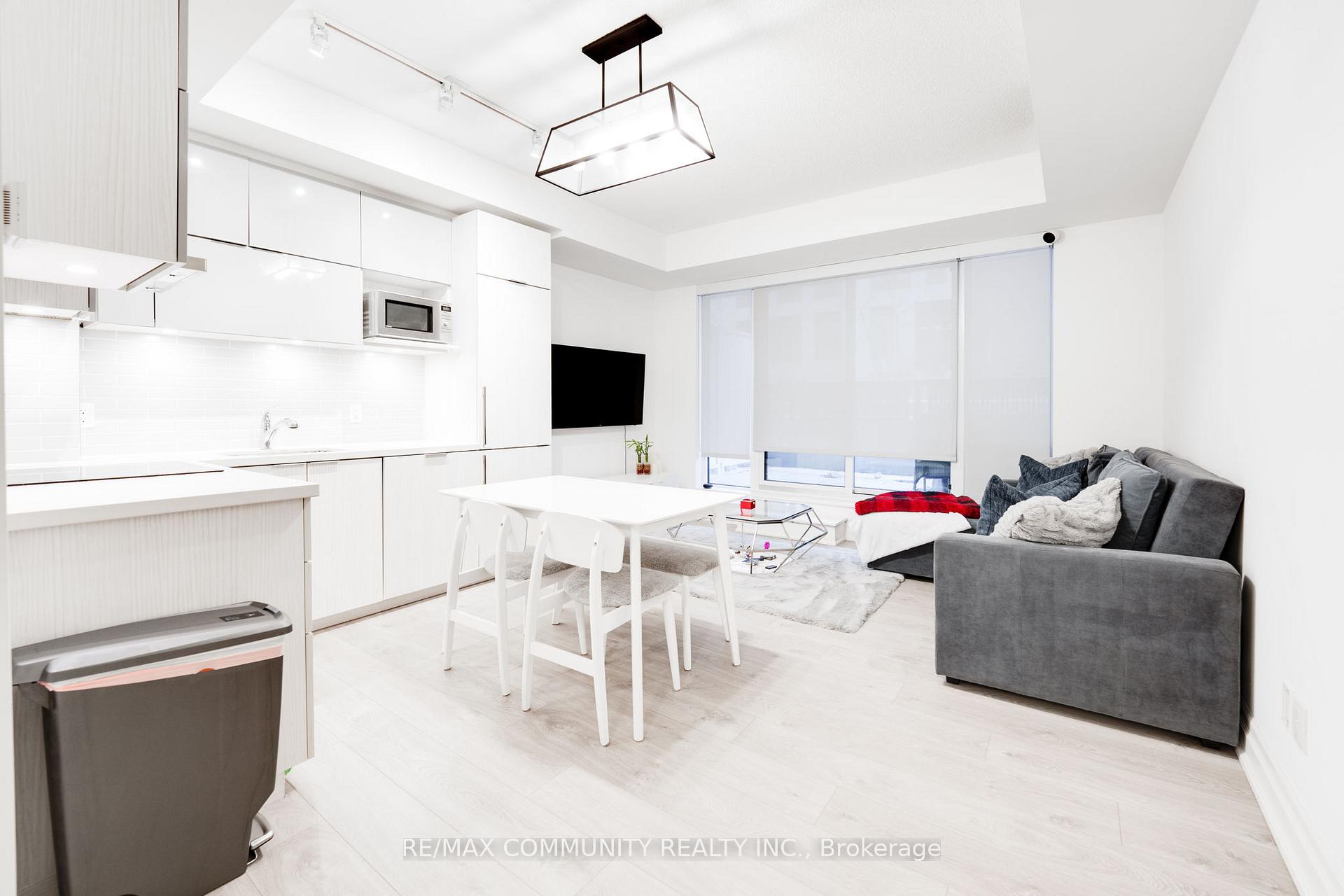 Photo 8 of Unit 504, 10 Rouge Valley Drive, Markham, Unionville — HOMEH