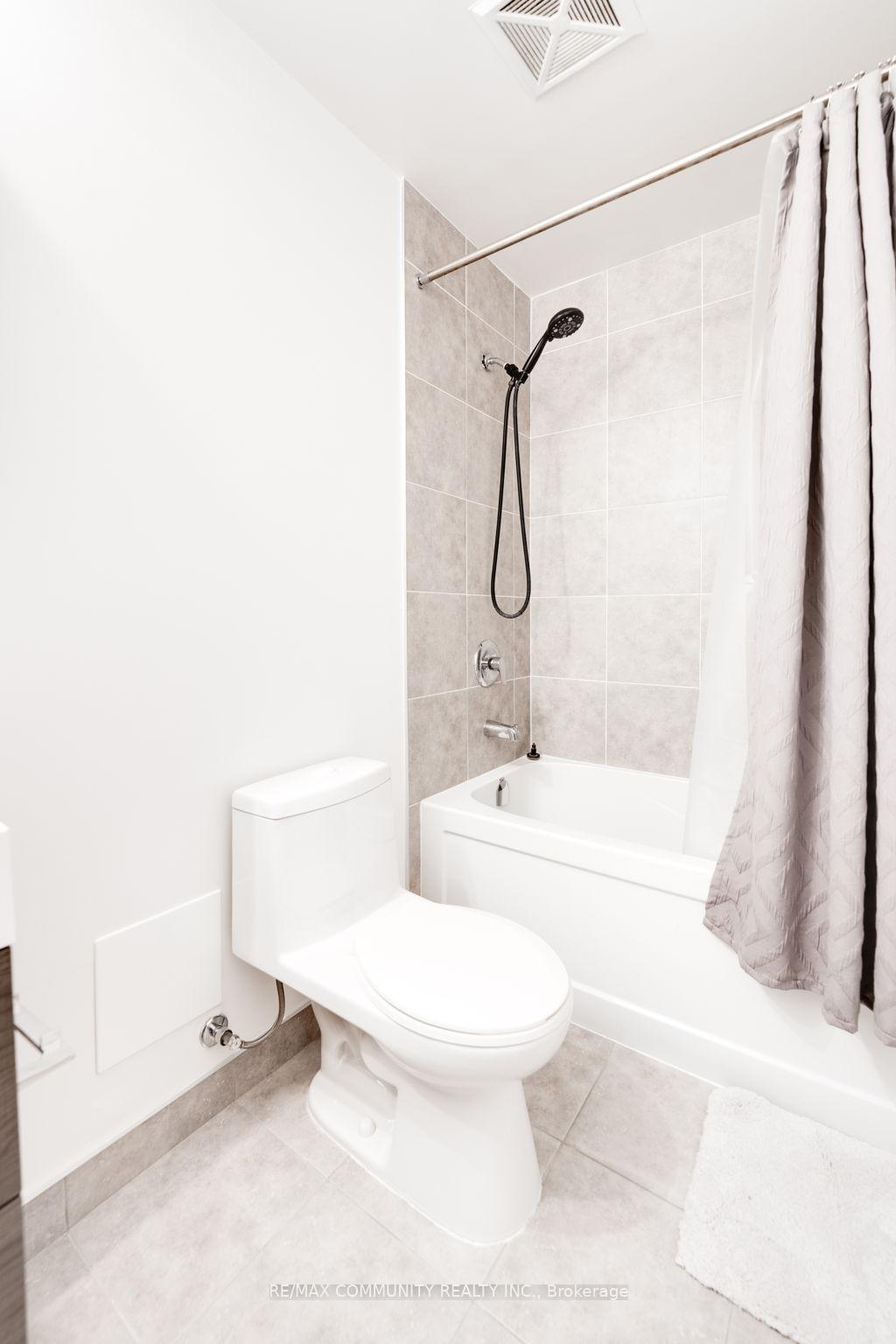 Photo 10 of Unit 504, 10 Rouge Valley Drive, Markham, Unionville — HOMEH