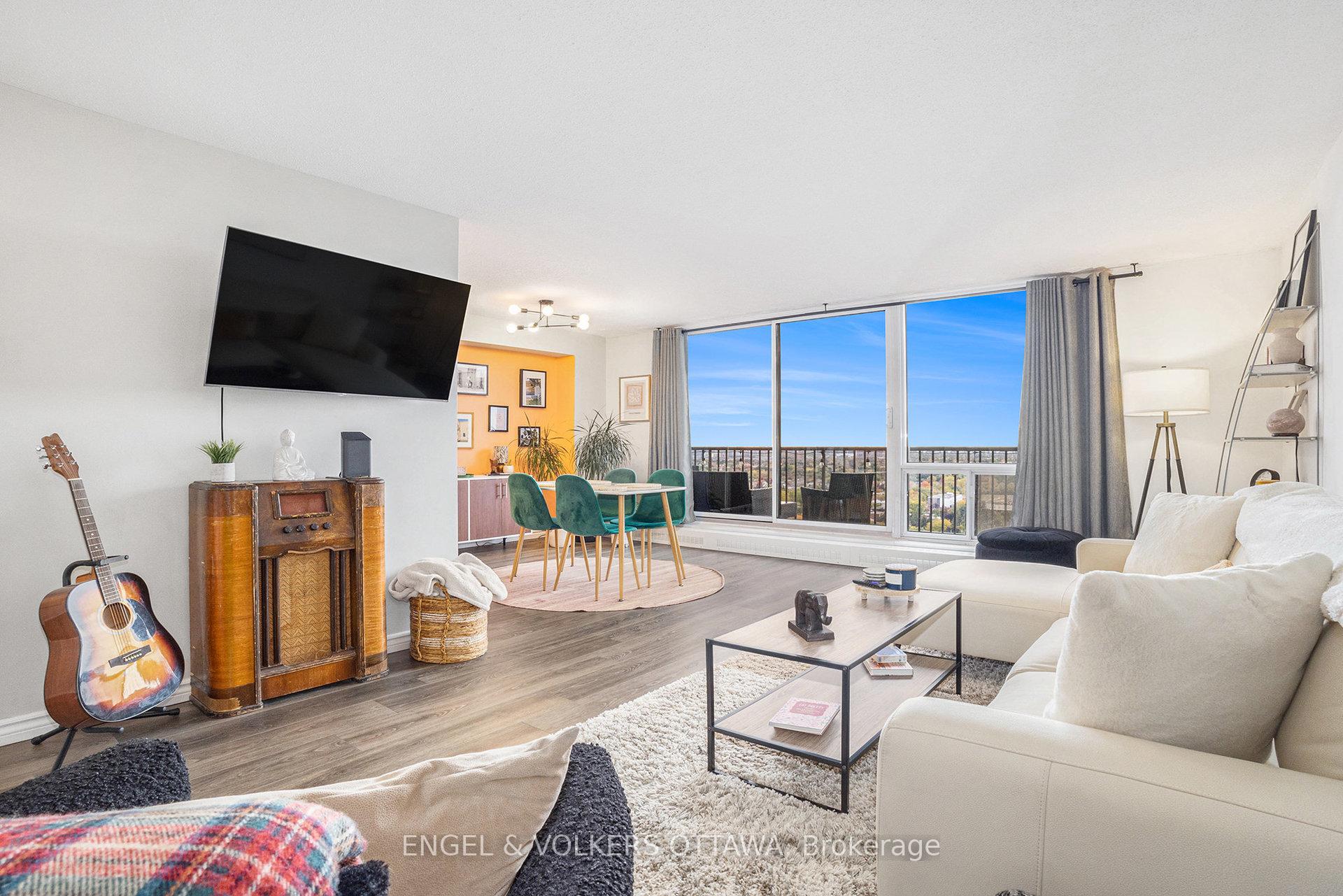 Photo 7 of Unit 2113, 665 Bathgate Drive, Ottawa, Carson Meadows — HOMEH