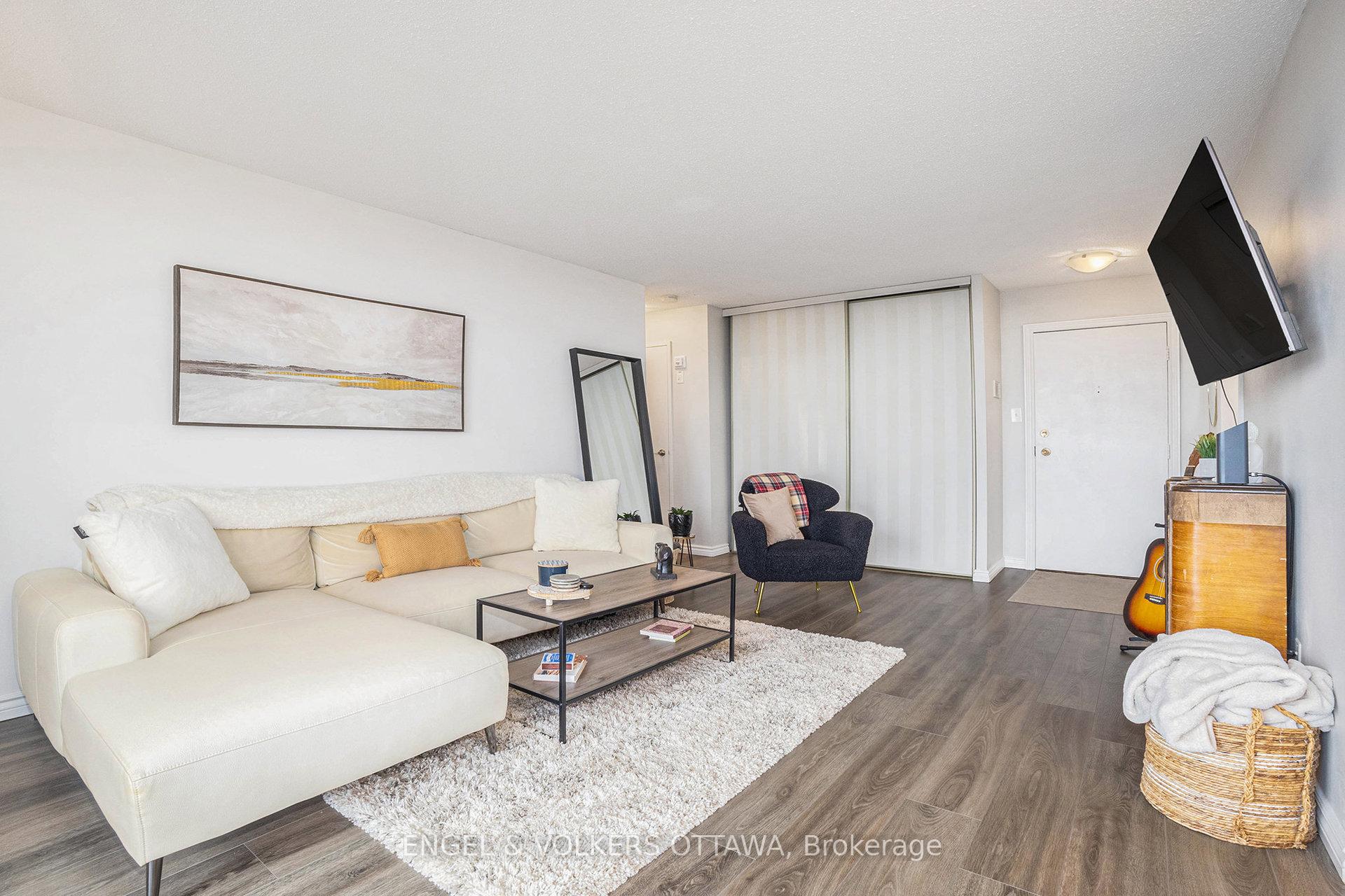 Photo 17 of Unit 2113, 665 Bathgate Drive, Ottawa, Carson Meadows — HOMEH