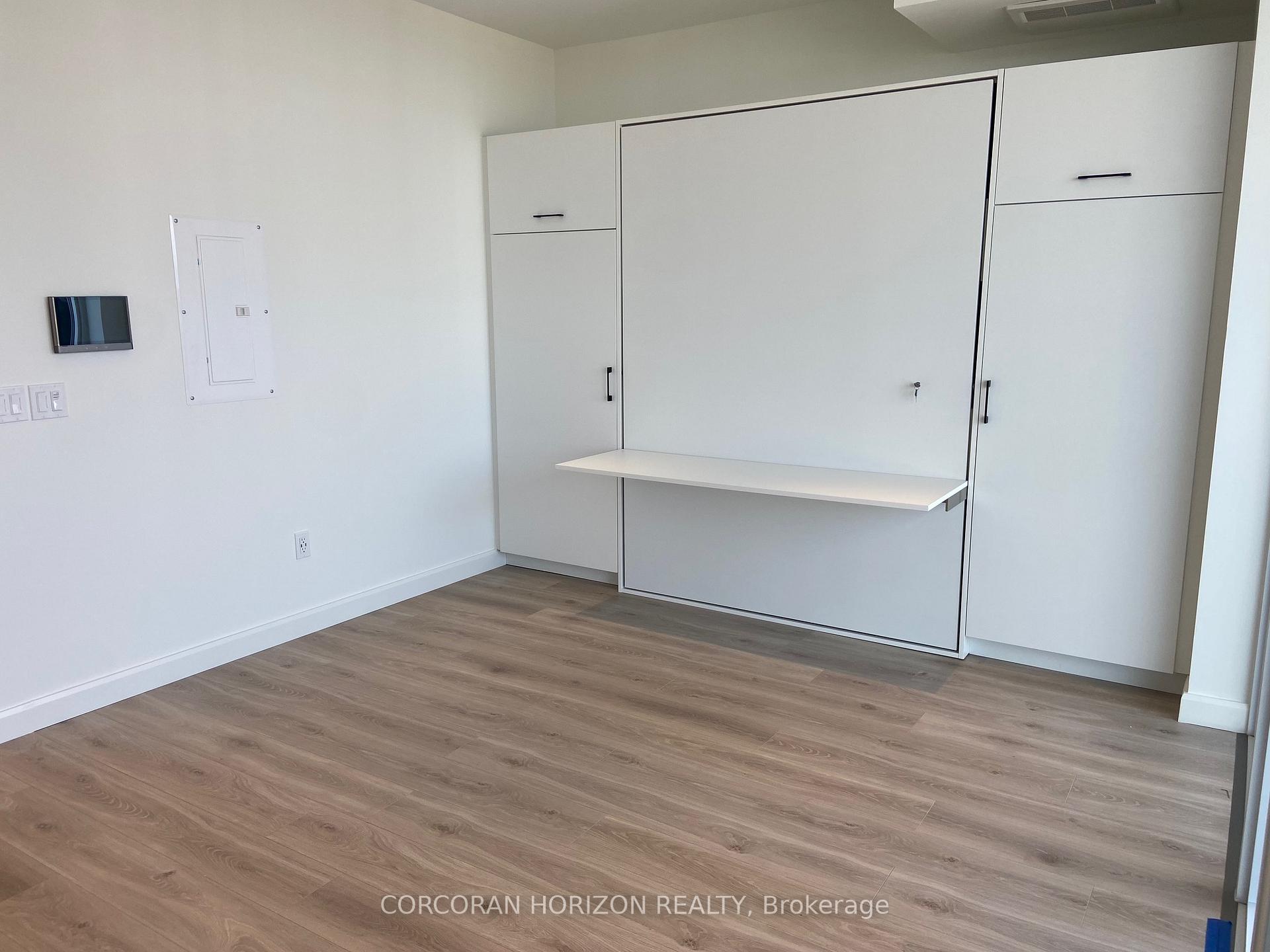 Photo 9 of Unit 1709, 741 King Street W, Kitchener — HOMEH