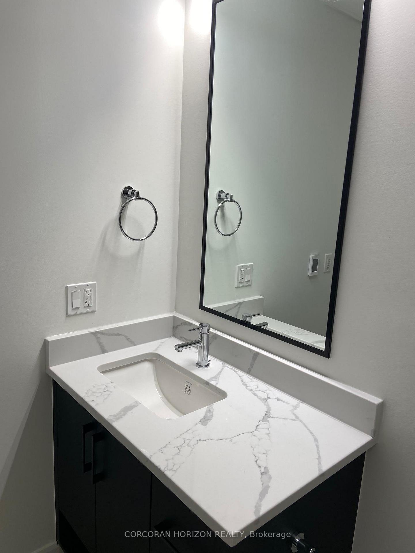 Photo 12 of Unit 1709, 741 King Street W, Kitchener — HOMEH