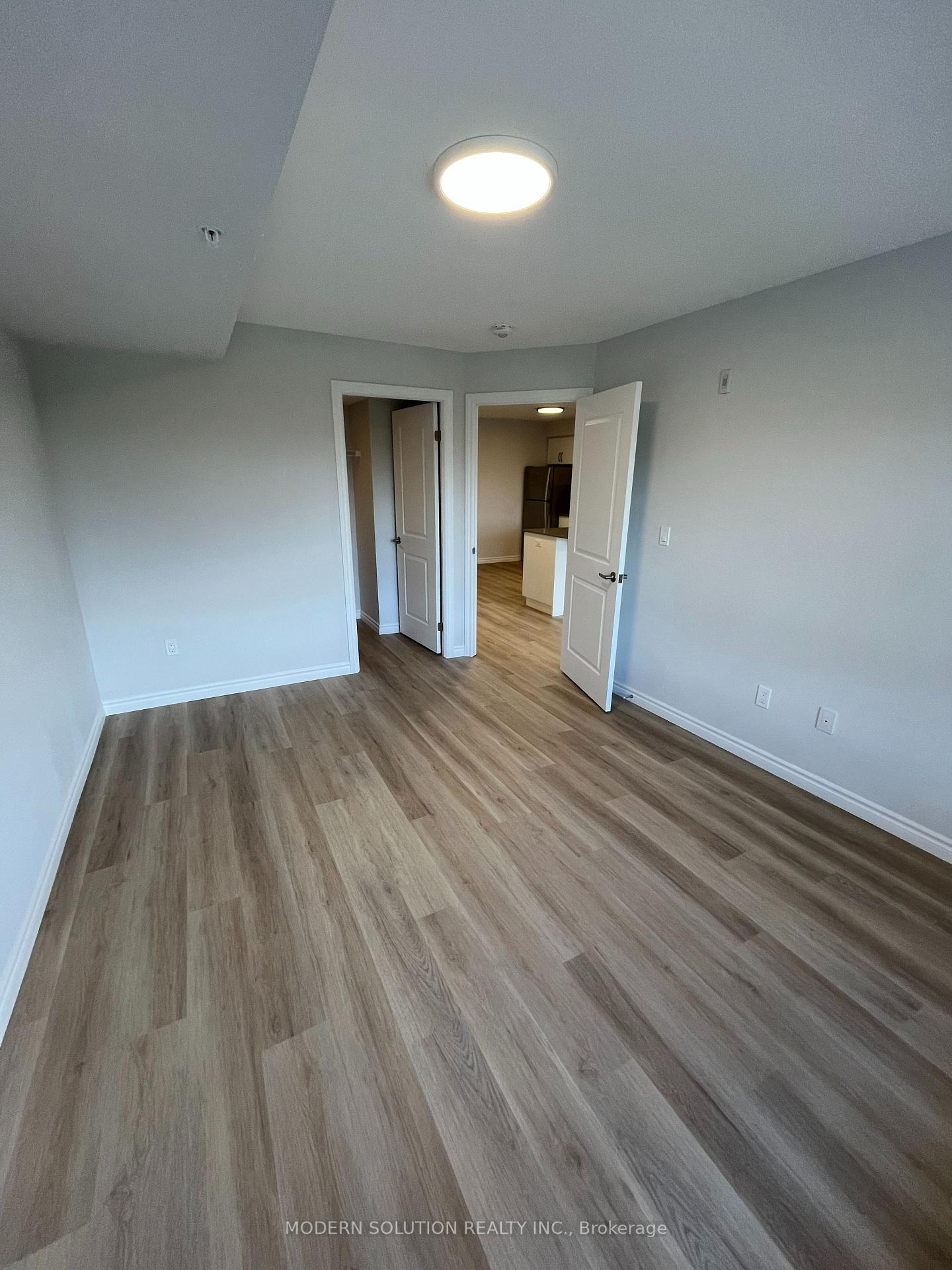 Photo 11 of Unit 412, 425 Watson Parkway N, Guelph, Grange Road — HOMEH