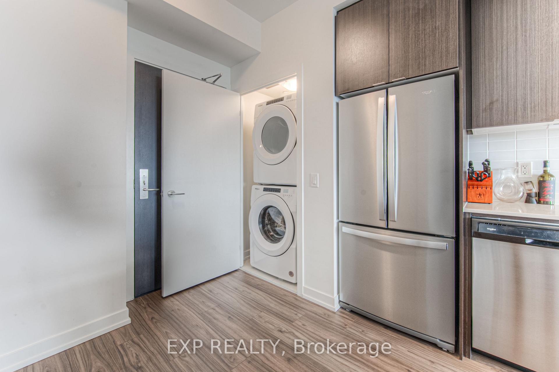 Photo 5 of Unit 2207, 55 Duke Street W, Waterloo — HOMEH