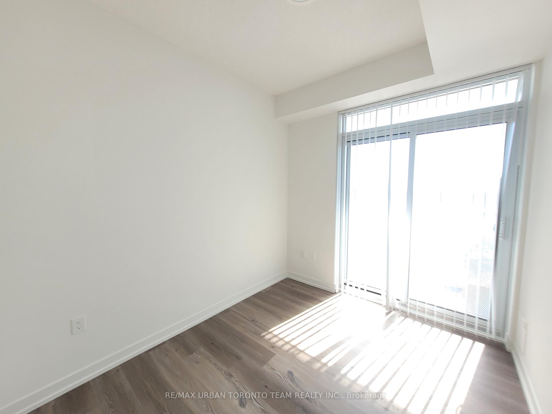 Photo 7 of Unit 1106, 225 Commerce St Street, Vaughan, Vaughan Corporate Centre — HOMEH