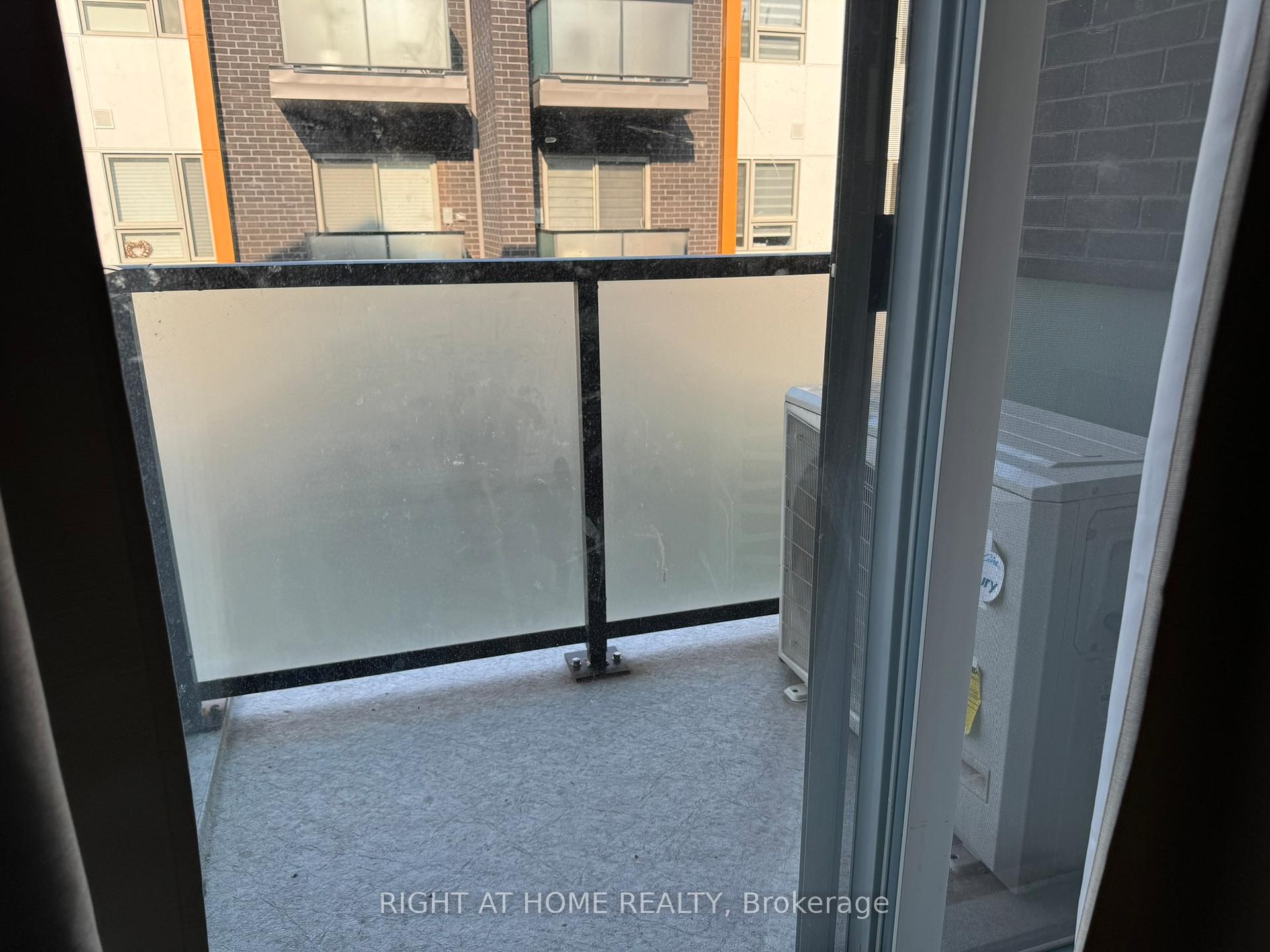 Photo 10 of Unit 412, 2789 Eglinton Avenue E, Scarborough, Eglinton East — HOMEH