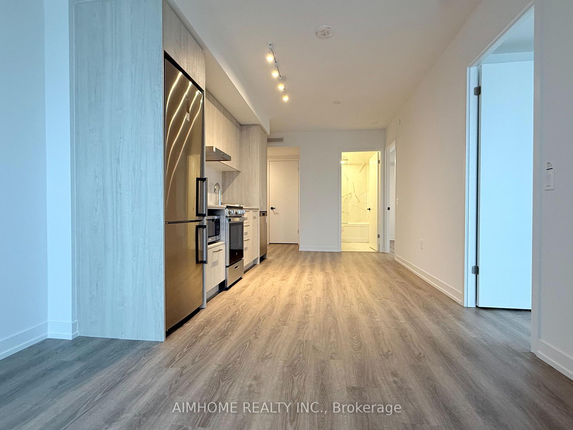 Photo 2 of Unit 2003, 195 Commerce Street, Vaughan, Vaughan Corporate Centre — HOMEH