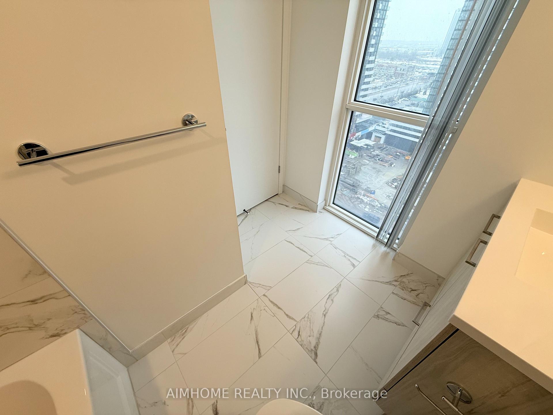 Photo 8 of Unit 2003, 195 Commerce Street, Vaughan, Vaughan Corporate Centre — HOMEH