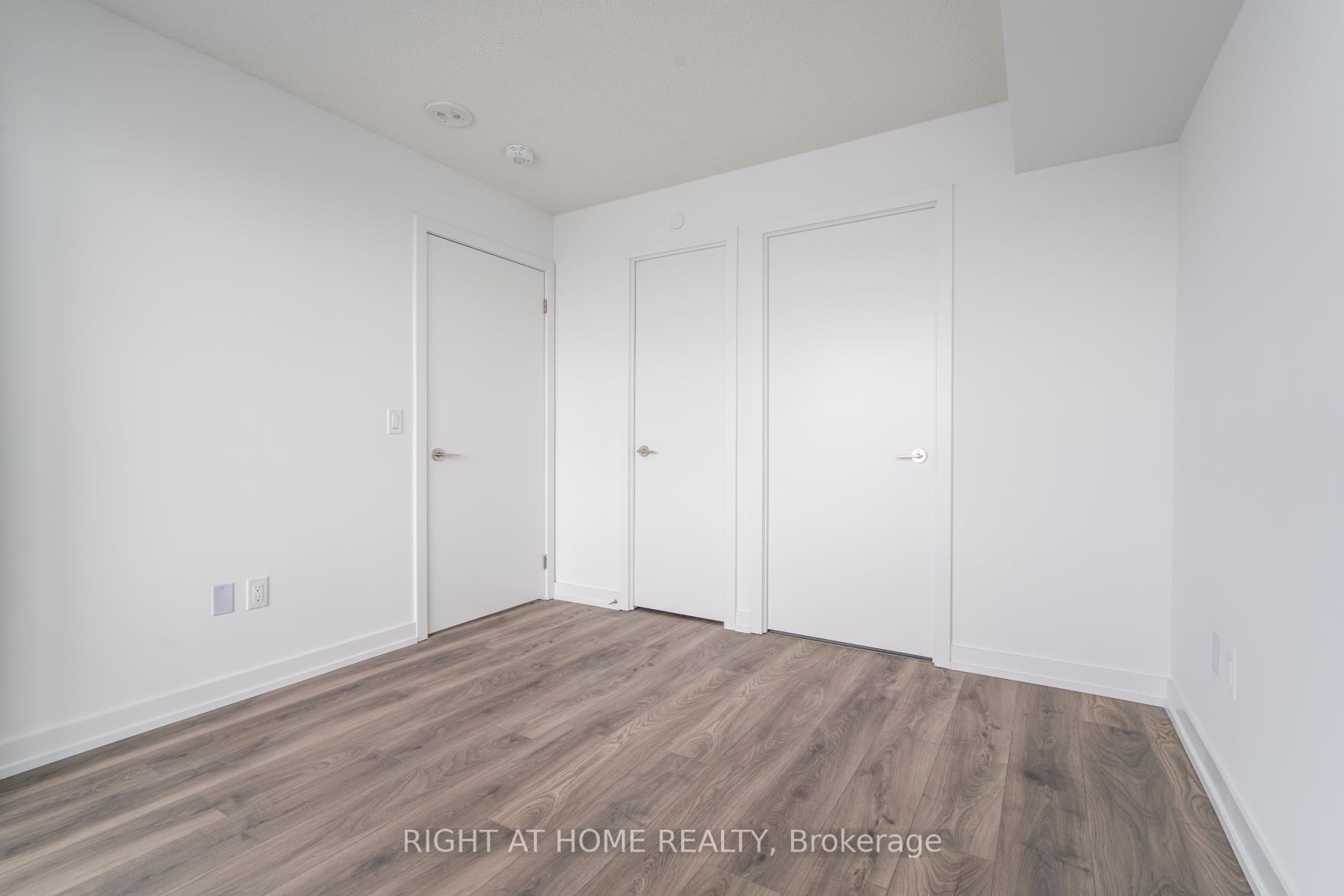 Photo 8 of 1435 Celebration Drive, Pickering, Bay Ridges — HOMEH