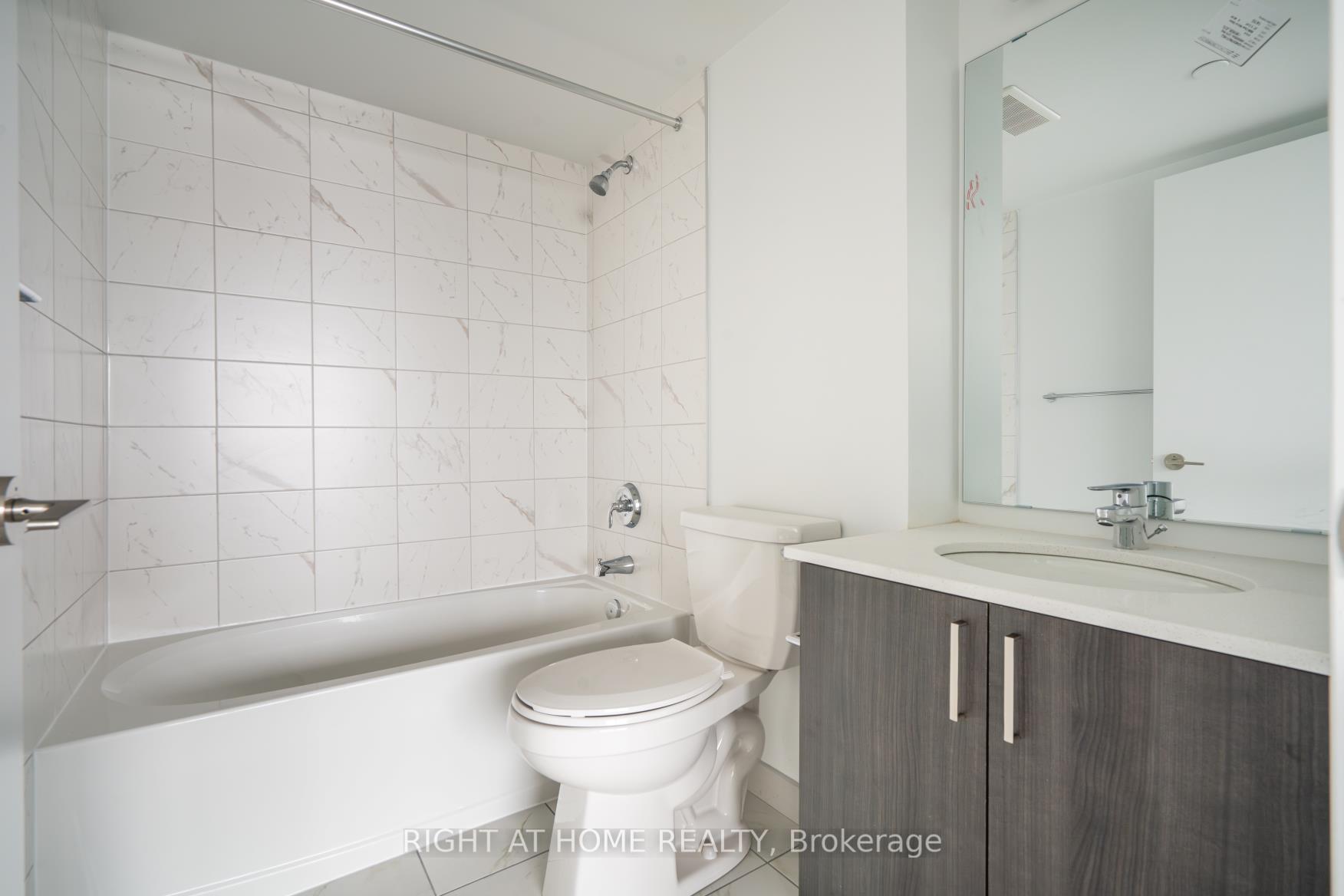 Photo 5 of 1435 Celebration Drive, Pickering, Bay Ridges — HOMEH