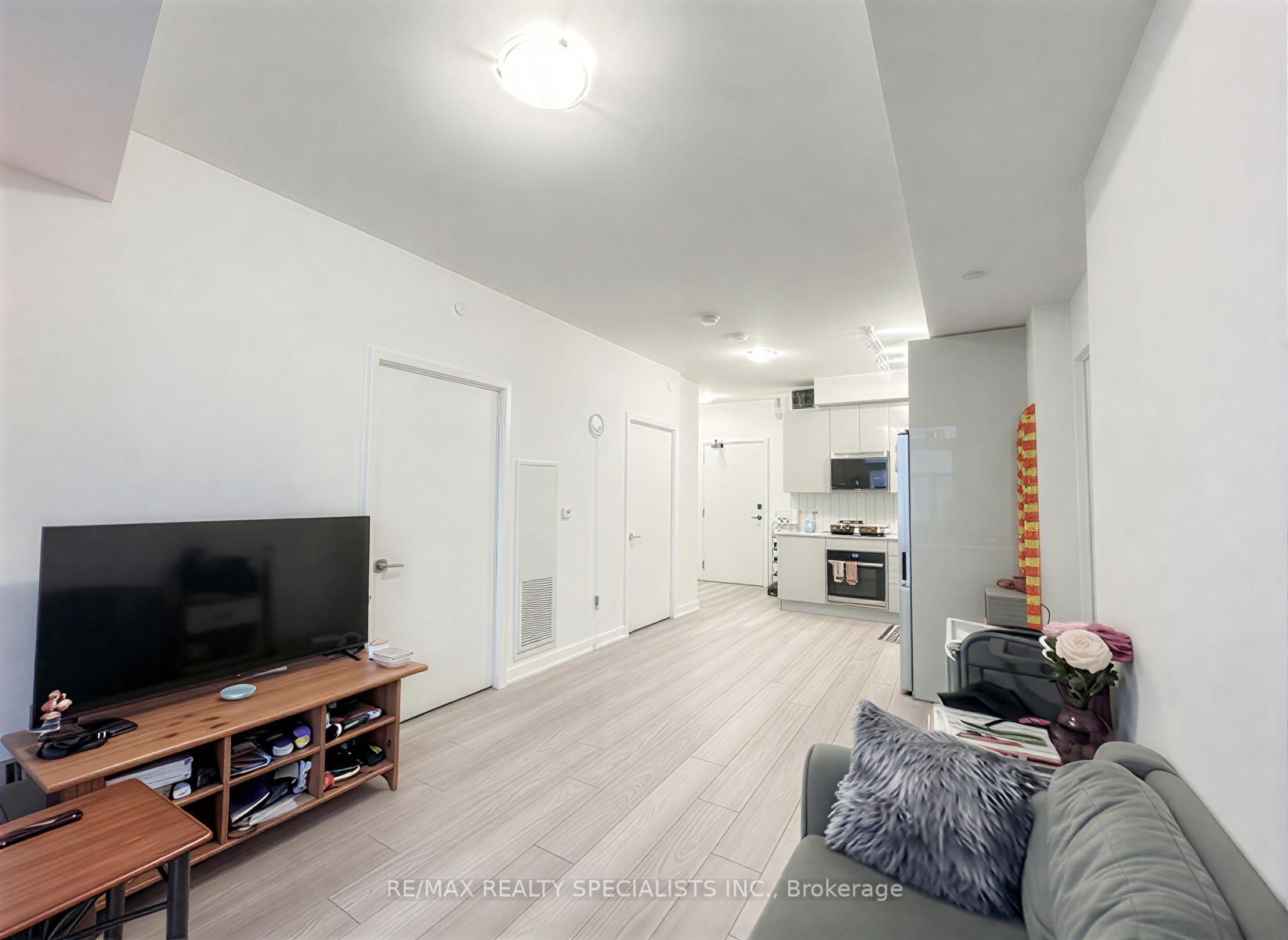 Photo 6 of Unit 2014, 10 Abeja Street, Vaughan, Concord — HOMEH